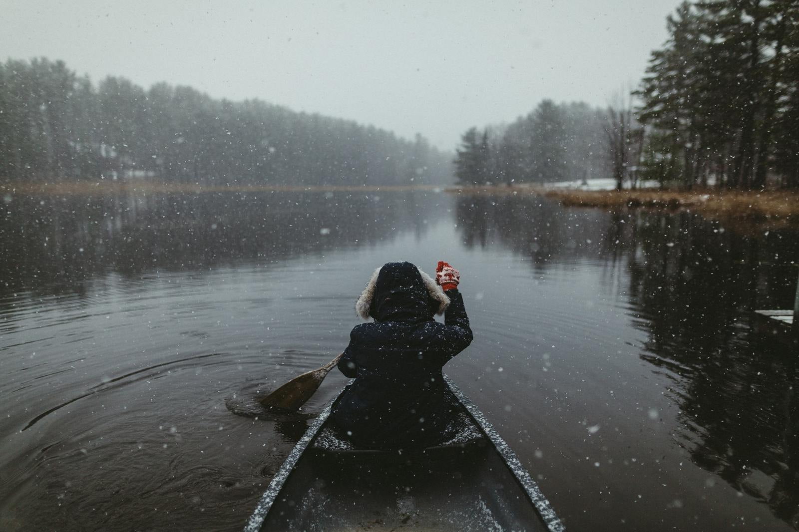 canoes, rain, lifestyles, day, snow, landscape, 720P, lake, plants, warm clothing, snowing, tree, real people, hood - clothing, boat, reflection, one person, HD Wallpaper