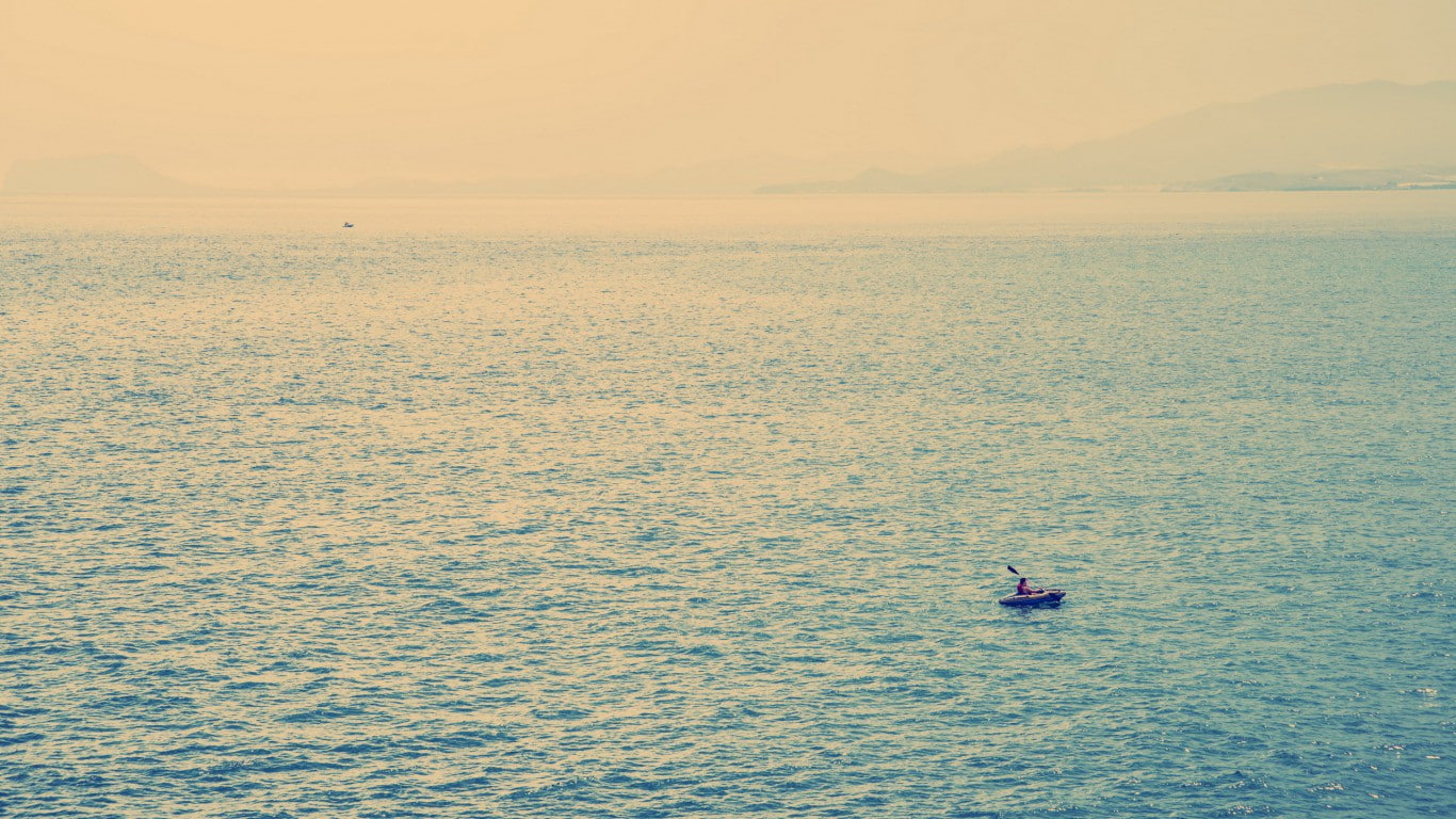 720P, boat, kayak, sea, black, minimalism, HD Wallpaper