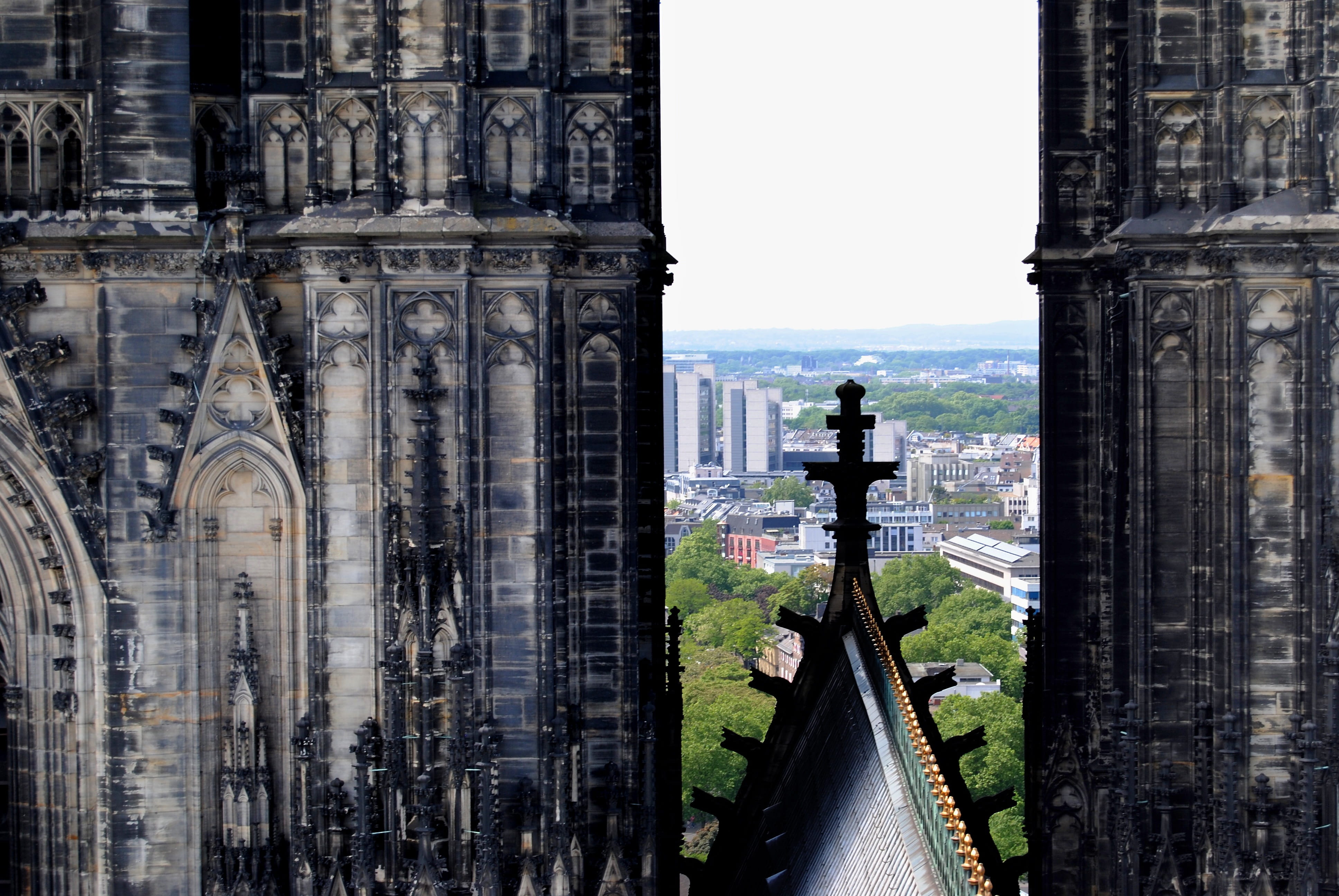 pillar, abbey, day, the past, cologne cathedral, Bell Tower, building exterior, uK, belief, church, architectural column, spirituality, travel destinations, HD Wallpaper