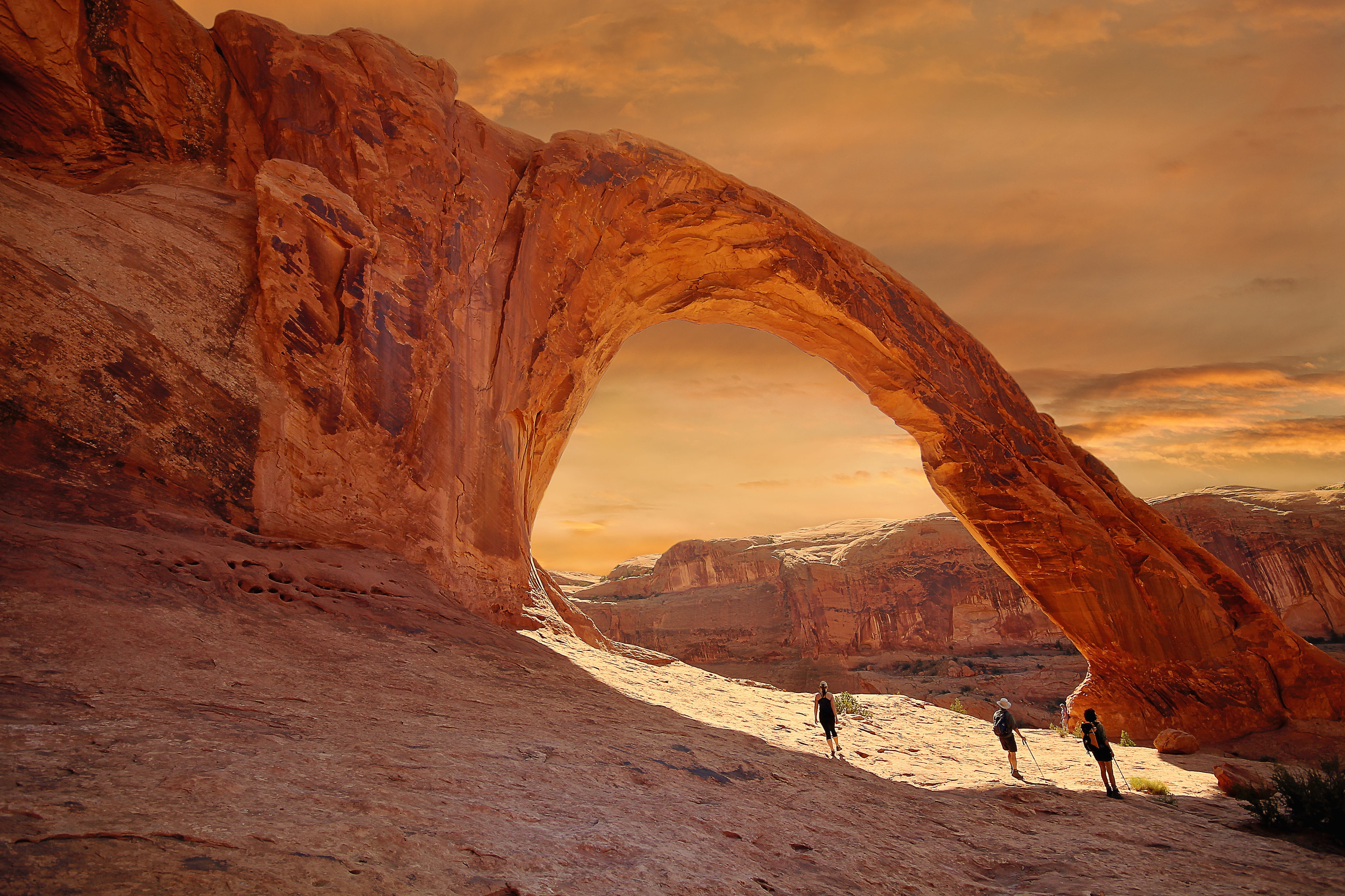 sunset, arch, idyllic, land, solid, geology, west, natural arch, western, arid climate, panorama, tranquility, rock formation, rock, beauty in nature, non-urban scene, HD Wallpaper
