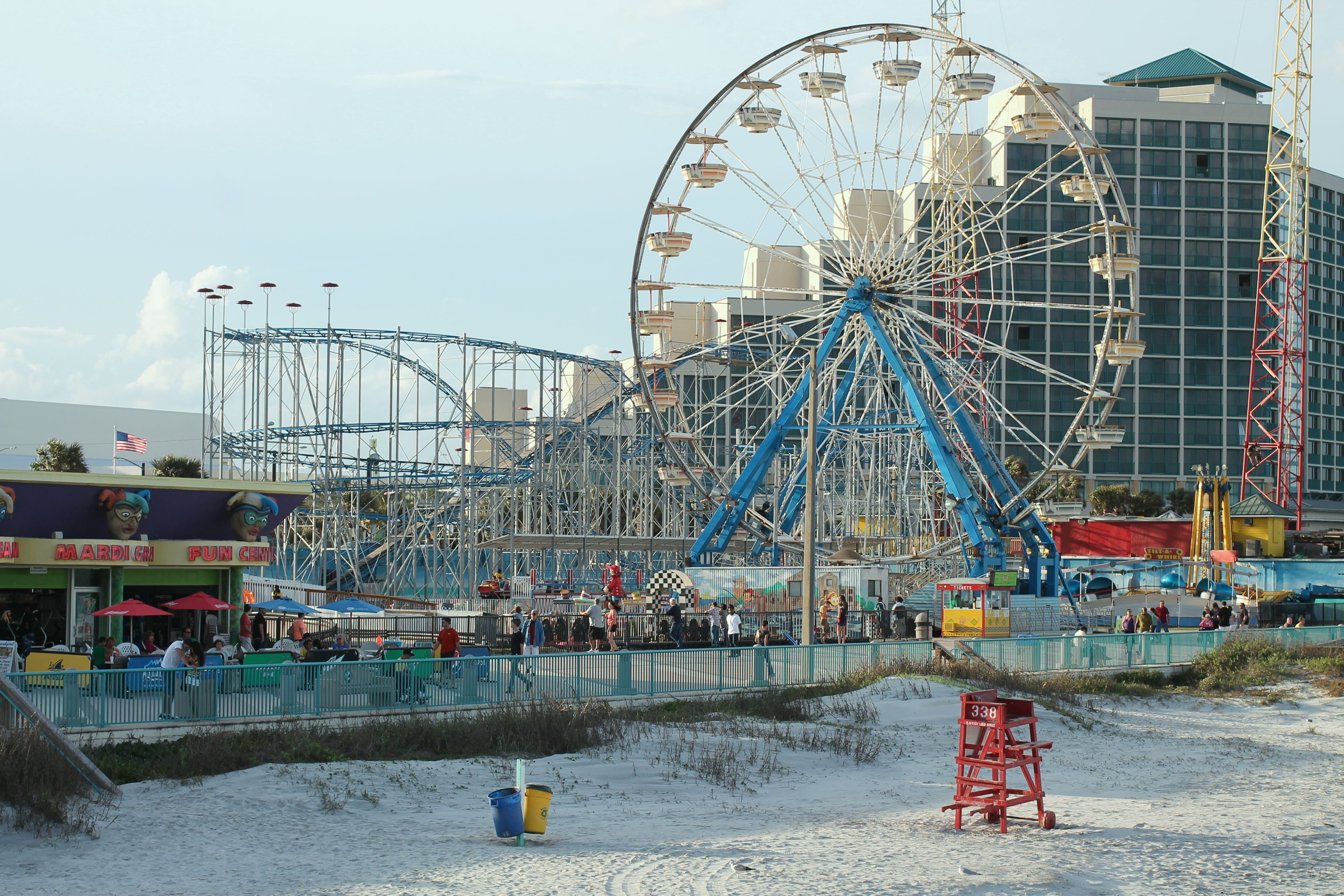 day, arts culture and entertainment, florida, ferris, amusement park ride, outdoors, amusement park, boardwalk, sky, building exterior, daytona beach, 4K, HD Wallpaper