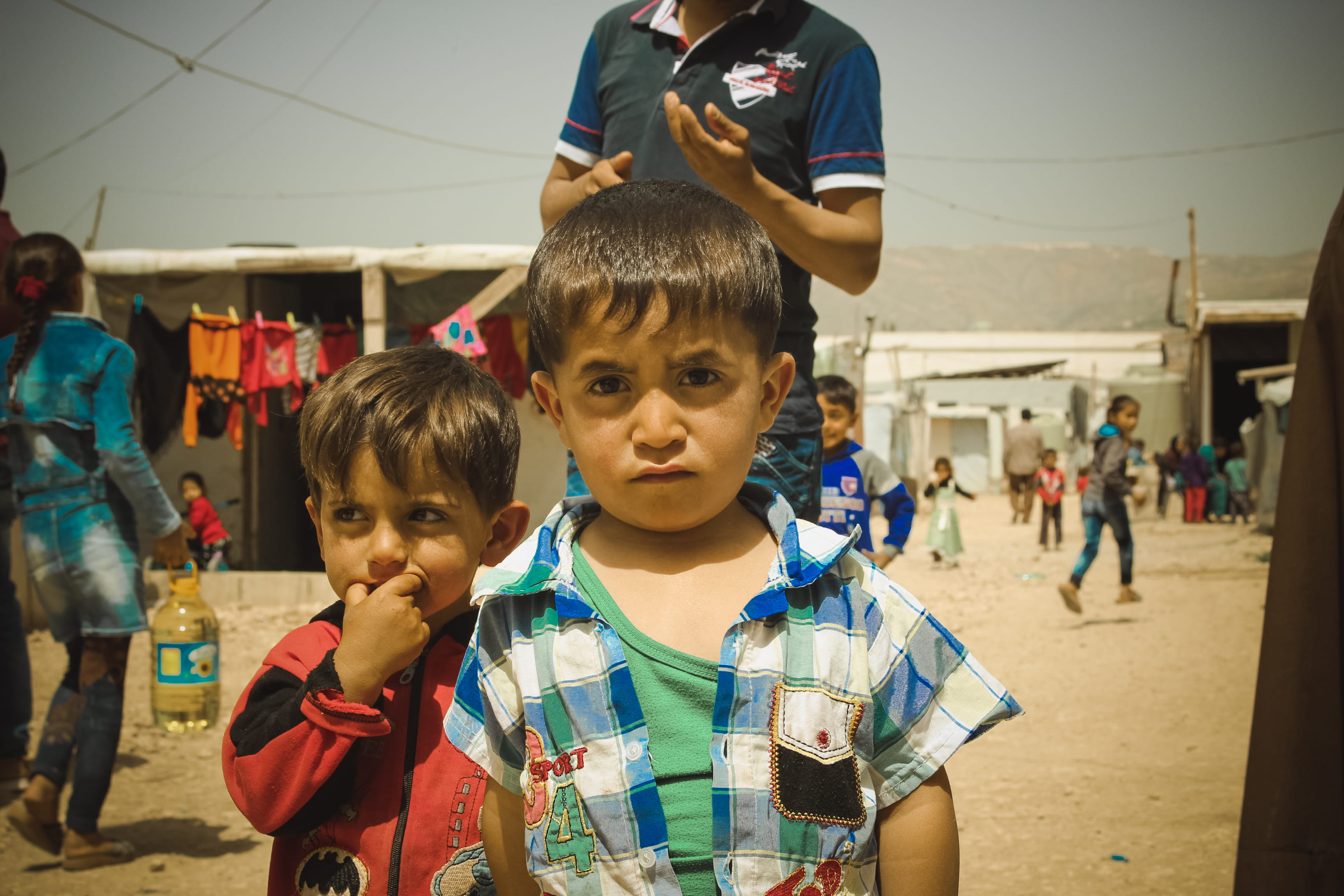 men, lifestyles, lebanon, beqaa governorate, child, childs, liban, standing, incidental people, looking at camera, syrian, hope, portrait, people, innocence, HD Wallpaper