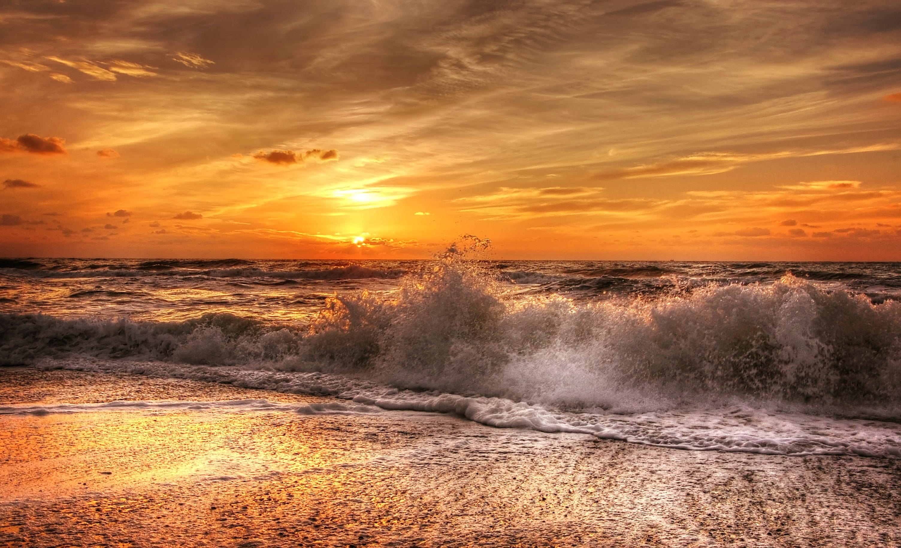 tranquility, scenics - nature, waves, horizon over water, nature, summer, north, sky, romance, crashing, wave, sunset, motion, afterglow, orange color, HD Wallpaper