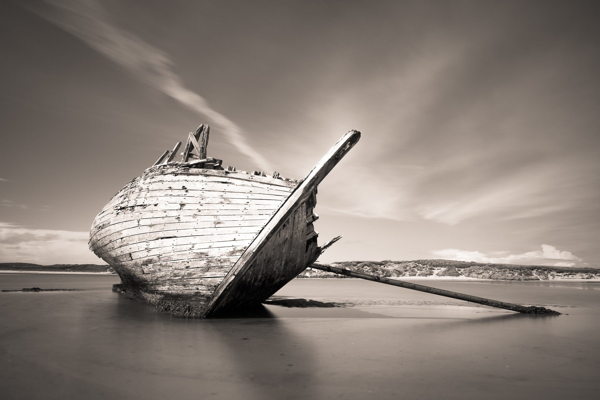 beach, shipwreck, cloud - sky, beauty in nature, sinking, mode of transportation, no people, transportation, deterioration, nautical vessel, travel, reflection, HD Wallpaper