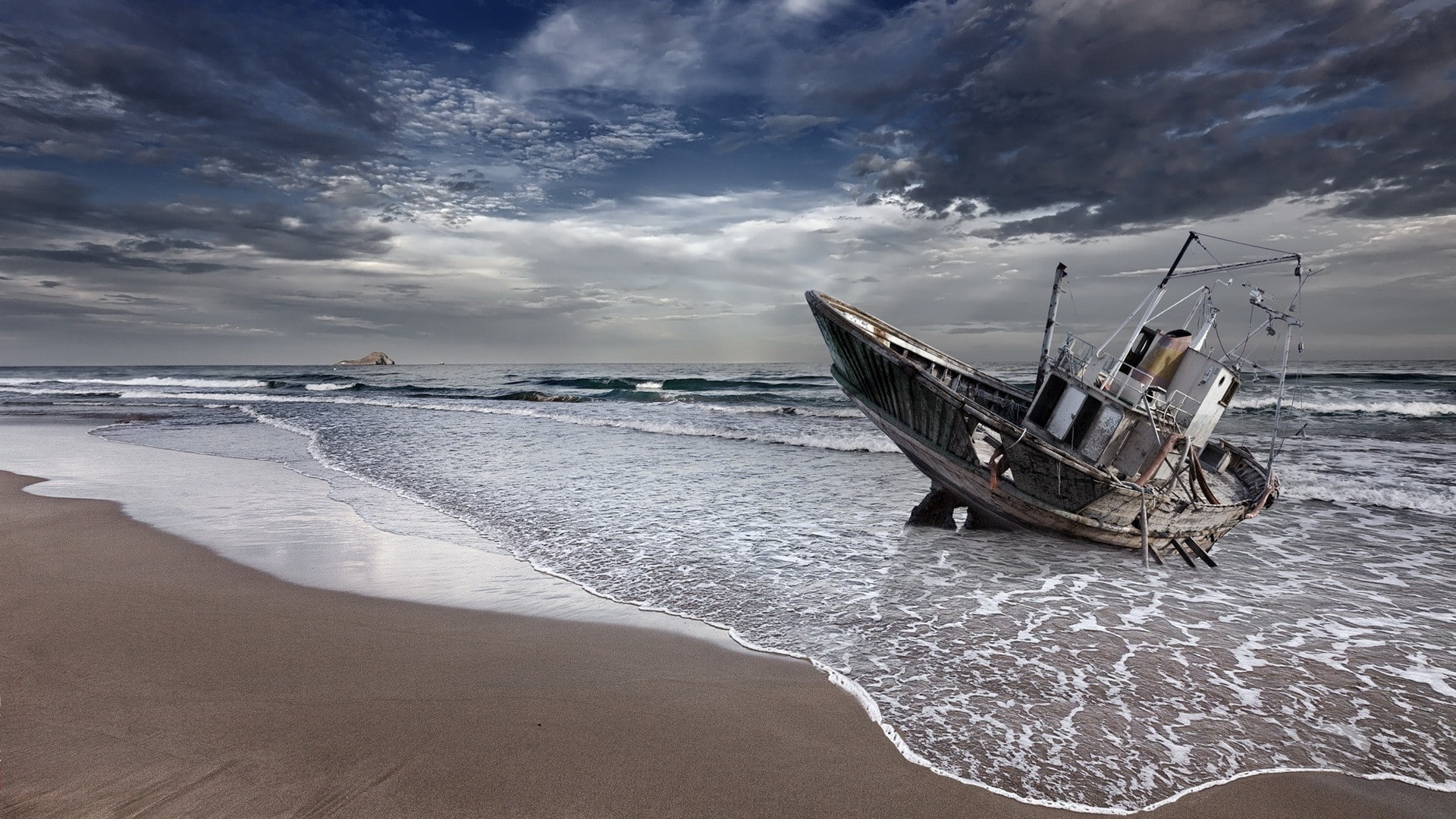 beach, ocean, nature, sea, hd, beaches, art, waves, shipwreck, 1080P, HD Wallpaper