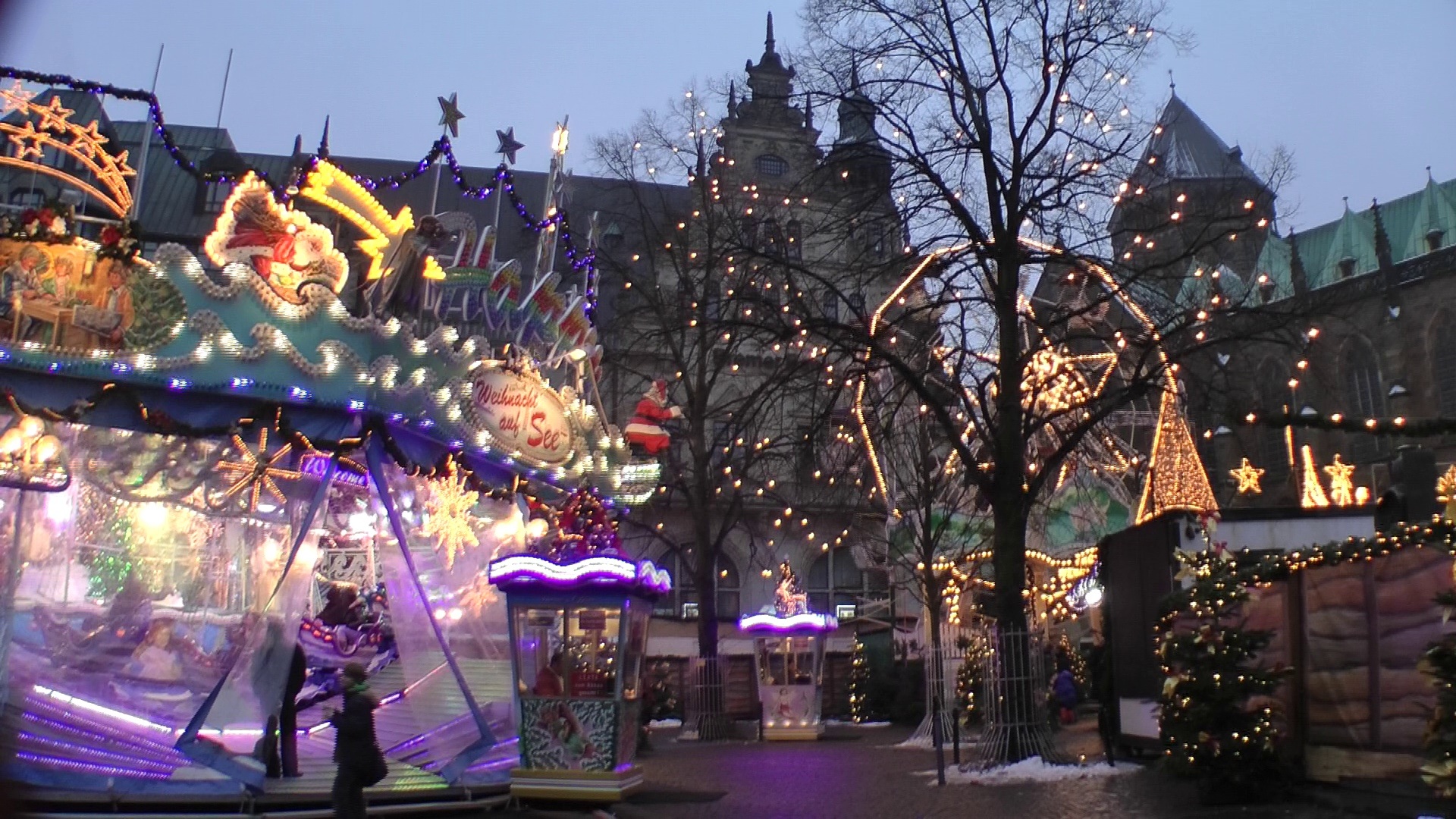 night, architecture, outdoors, city, nature, street, carousel, twilight, decoration, christmas, illuminated, christmas decoration, holiday, celebration, HD Wallpaper