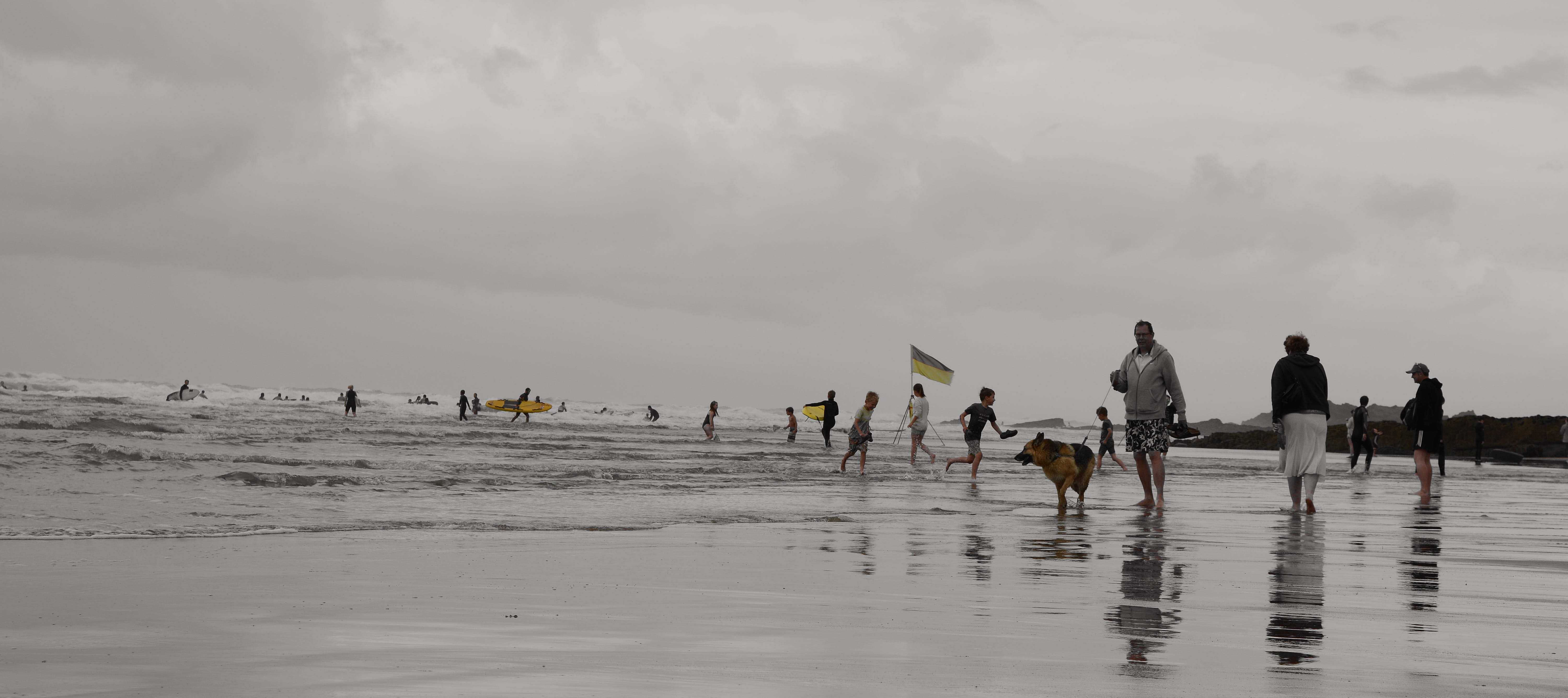 land, Cornwall, Beach, cornwall, group of people, people, motion, nature, cloud - sky, sand, sky, outdoors, ocean, wave, Selective Colour, leisure activity, HD Wallpaper