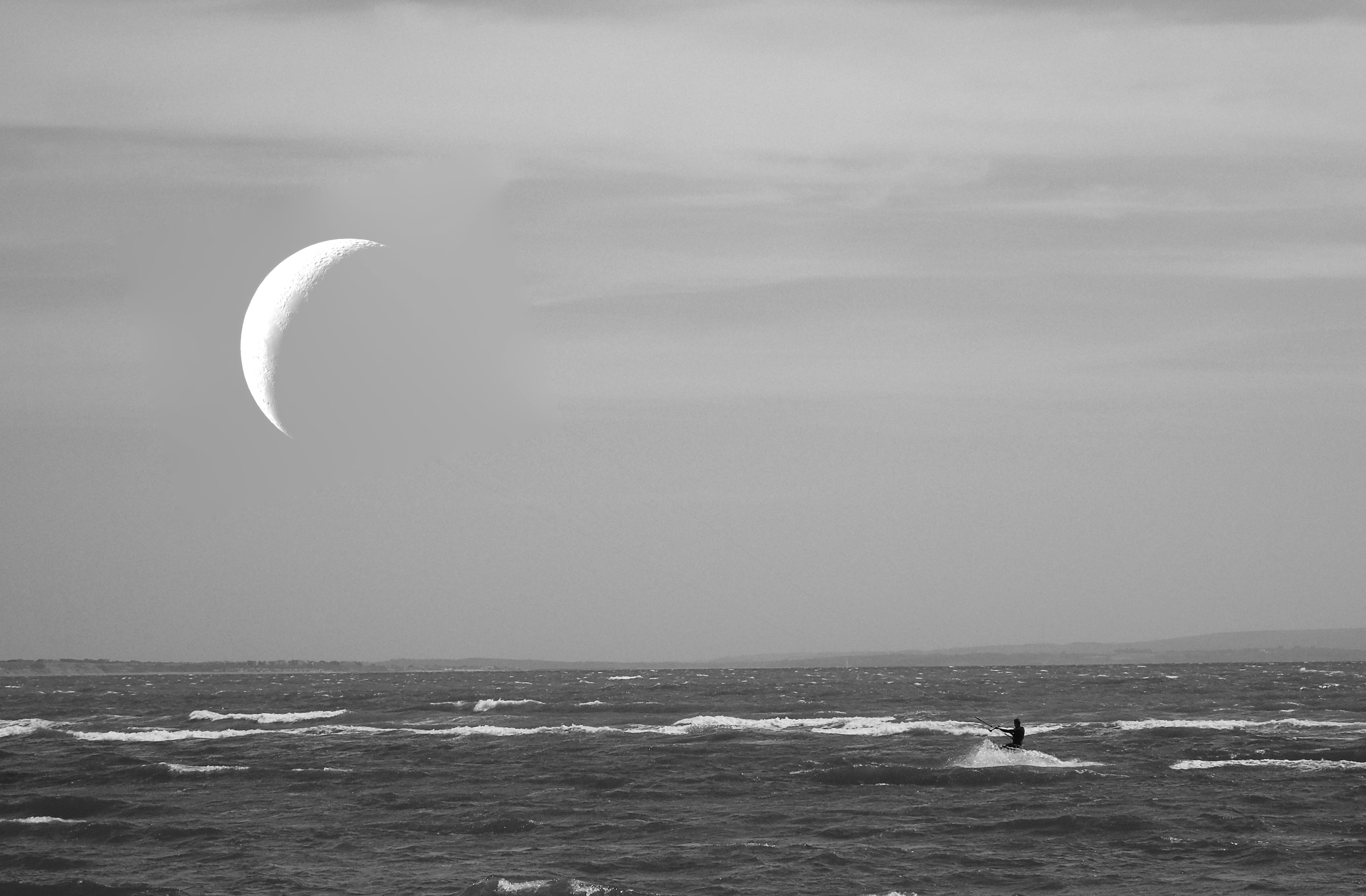 crescent, grayscale, sport, kitesurfing, beach, sky, nature, surf, body, adventure, outdoors, sea, water, 4K, motion, leisure activity, ocean, wave, one person, HD Wallpaper