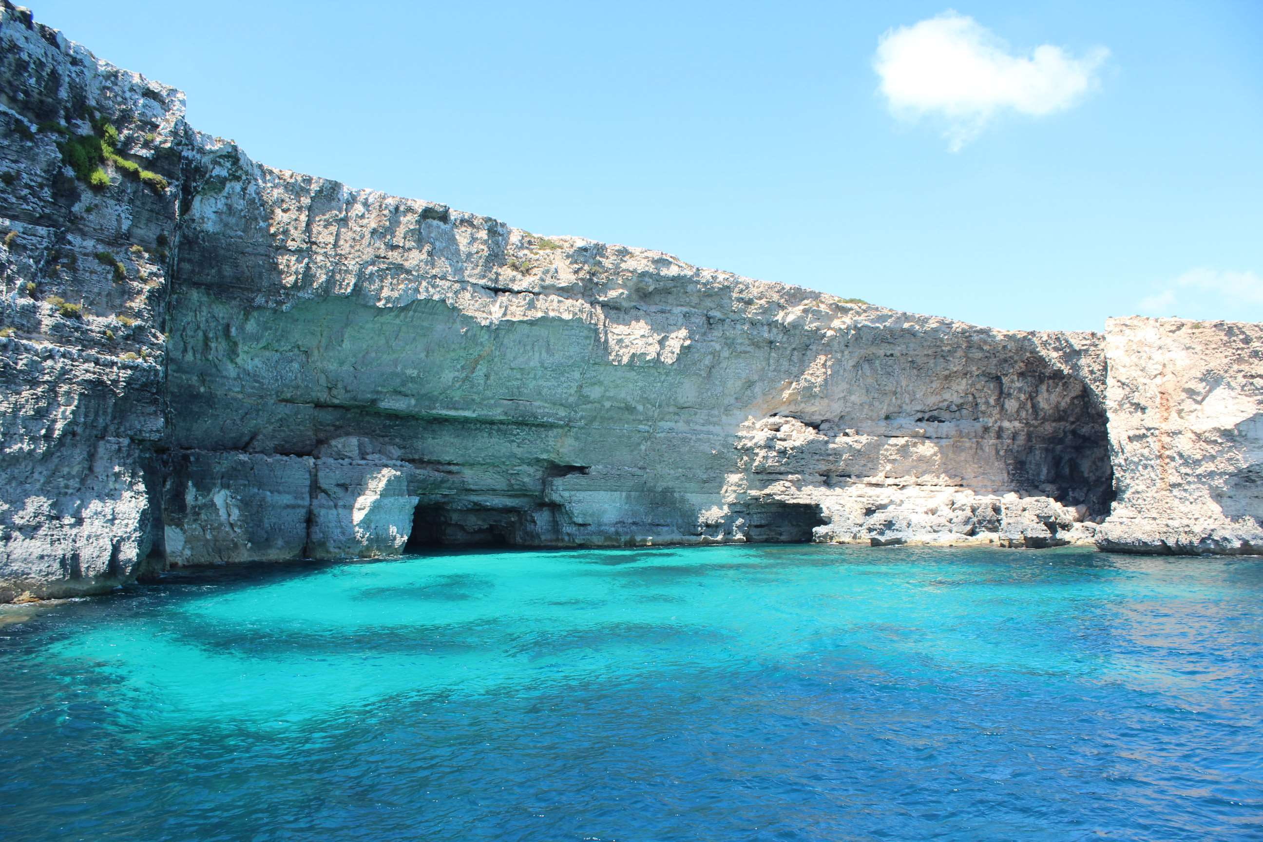 2K, no people, island, nature, waterfront, sky, rock, tranquil scene, non-urban scene, turquoise colored, eroded, rock - object, outdoors, idyllic, bluelagoon, HD Wallpaper