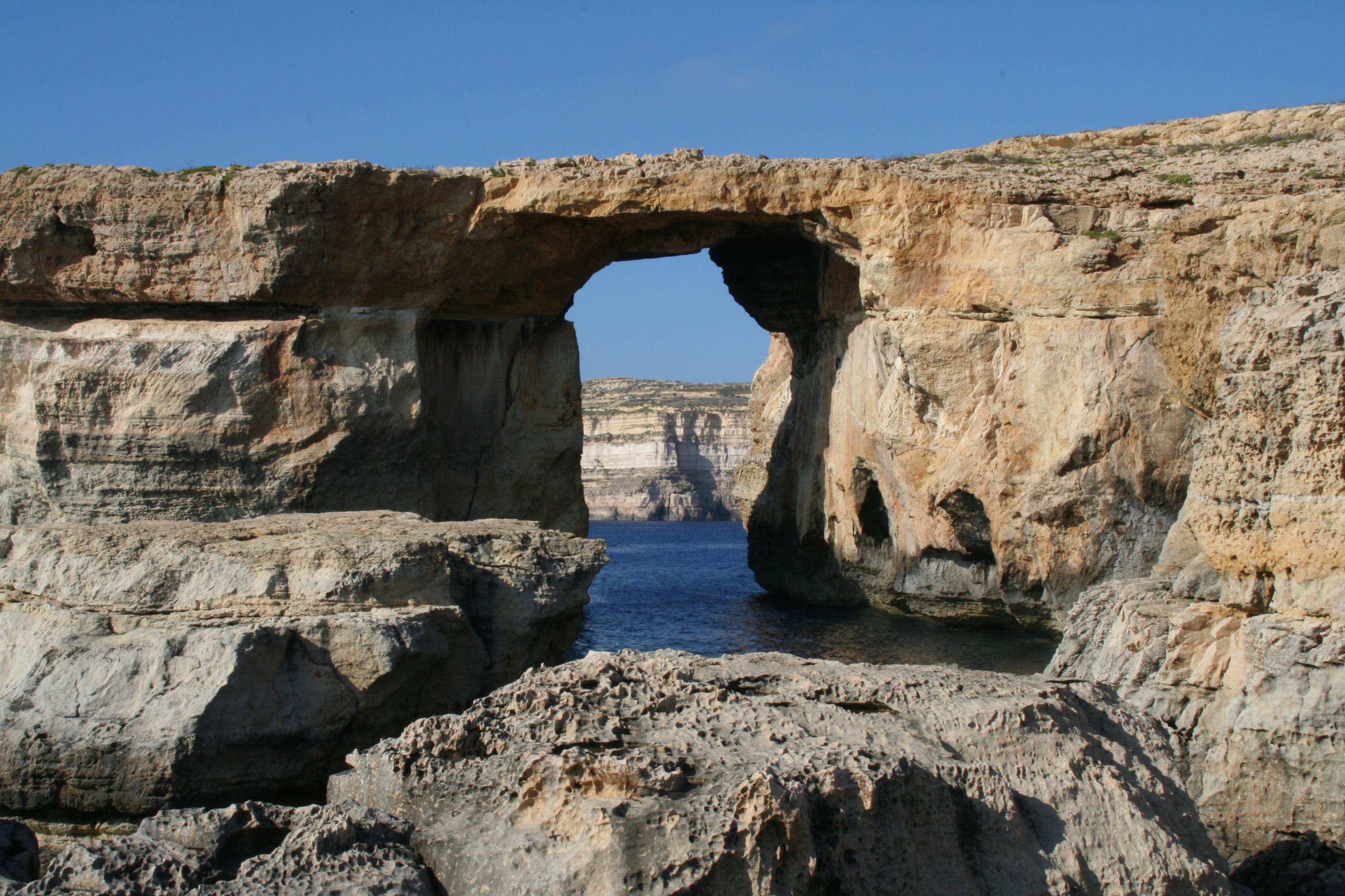 water, nature, ancient civilization, azur window, gap, no people, tourism, day, outdoors, rock formation, natural arch, arch, scenics - nature, land, island, HD Wallpaper