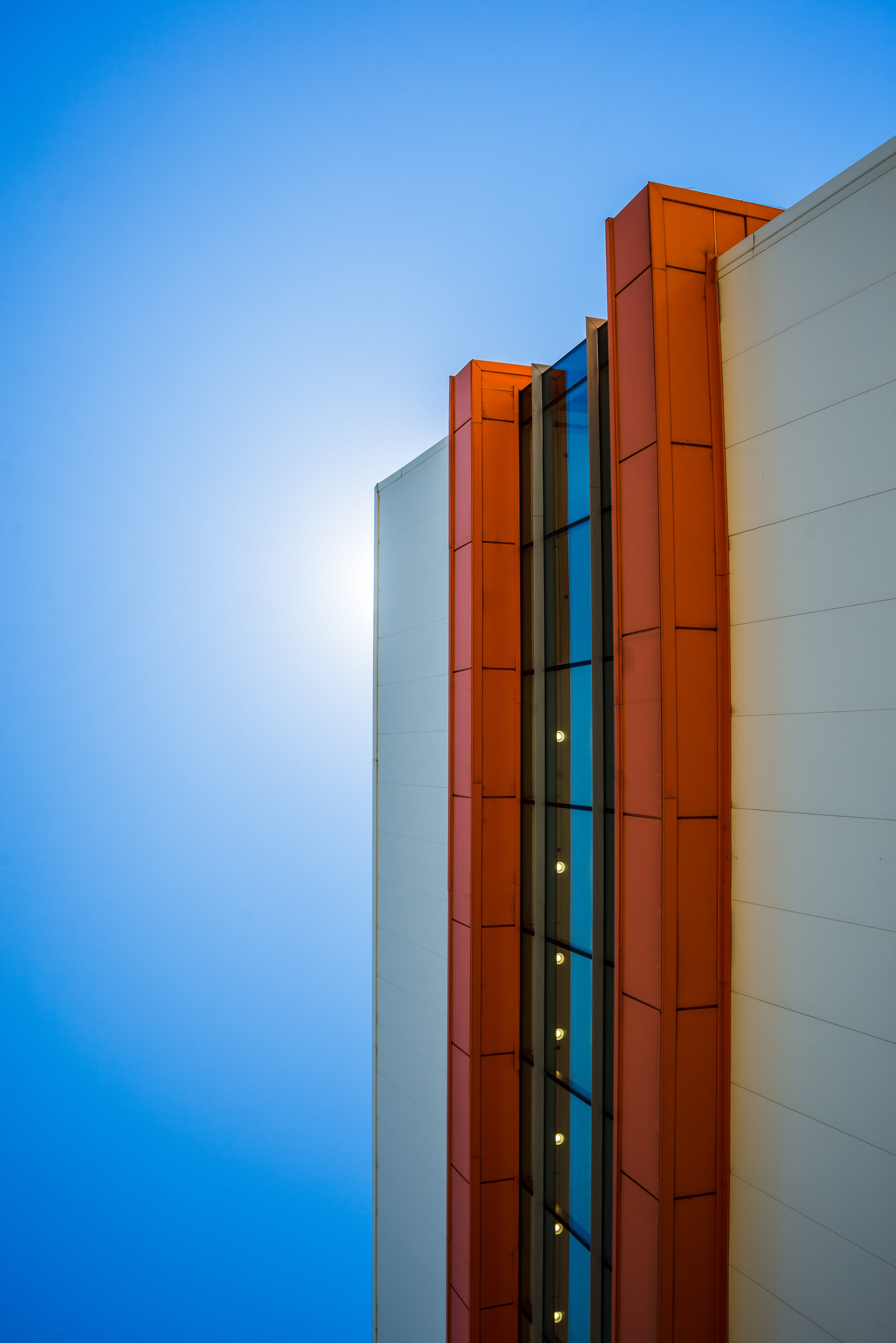 5K, urban, sphere, handrail, sky, art, clear sky, wall, red, building exterior, blue, built structure, copy space, horizon, sunlight, modern, low angle view, Phone HD Wallpaper