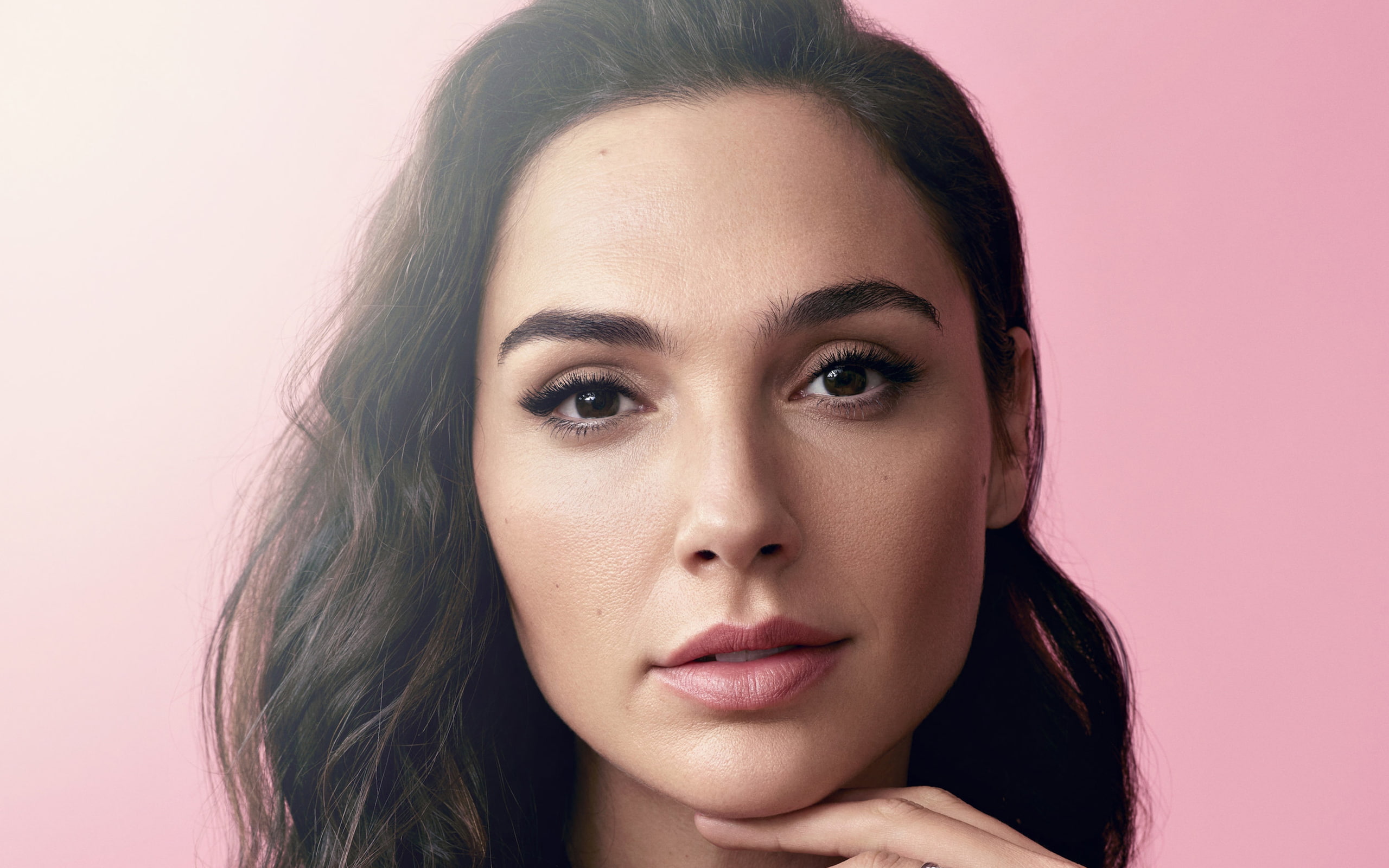 closeup, Gal Gadot, looking at viewer, model, 2K, actress, simple background, HD Wallpaper