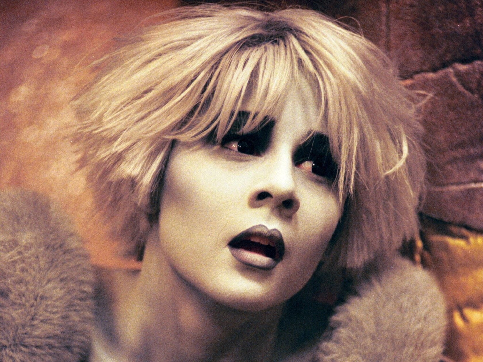 Gigi Edgley, Farscape, Chiana (Farscape), TV Show, 720P, HD Wallpaper
