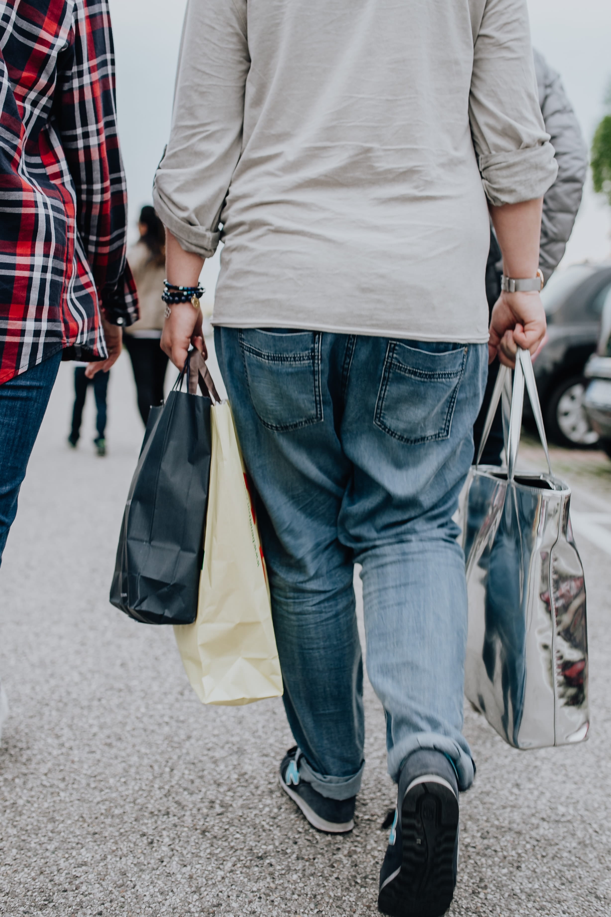 architecture, adult, designer, jeans, buildings, standing, 2K, di, noventa di piave, designer outlet, noventa, rear view, real people, city, casual clothing, Phone HD Wallpaper