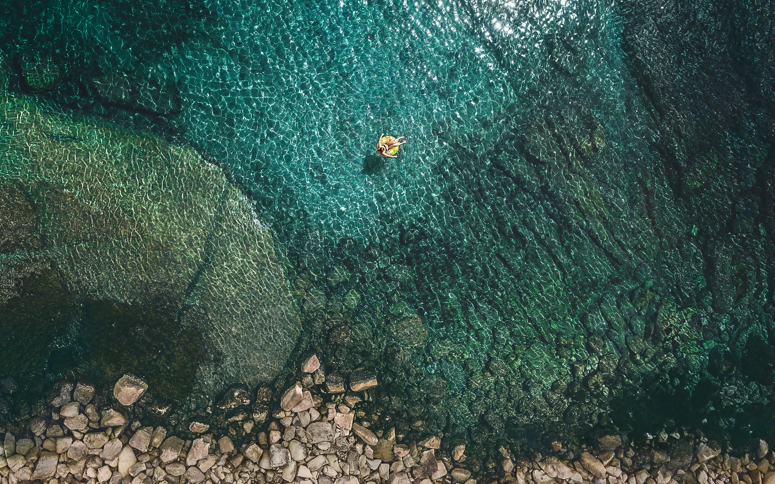 2K, top view, ios 10, sea, stones, Nature, water, HD Wallpaper