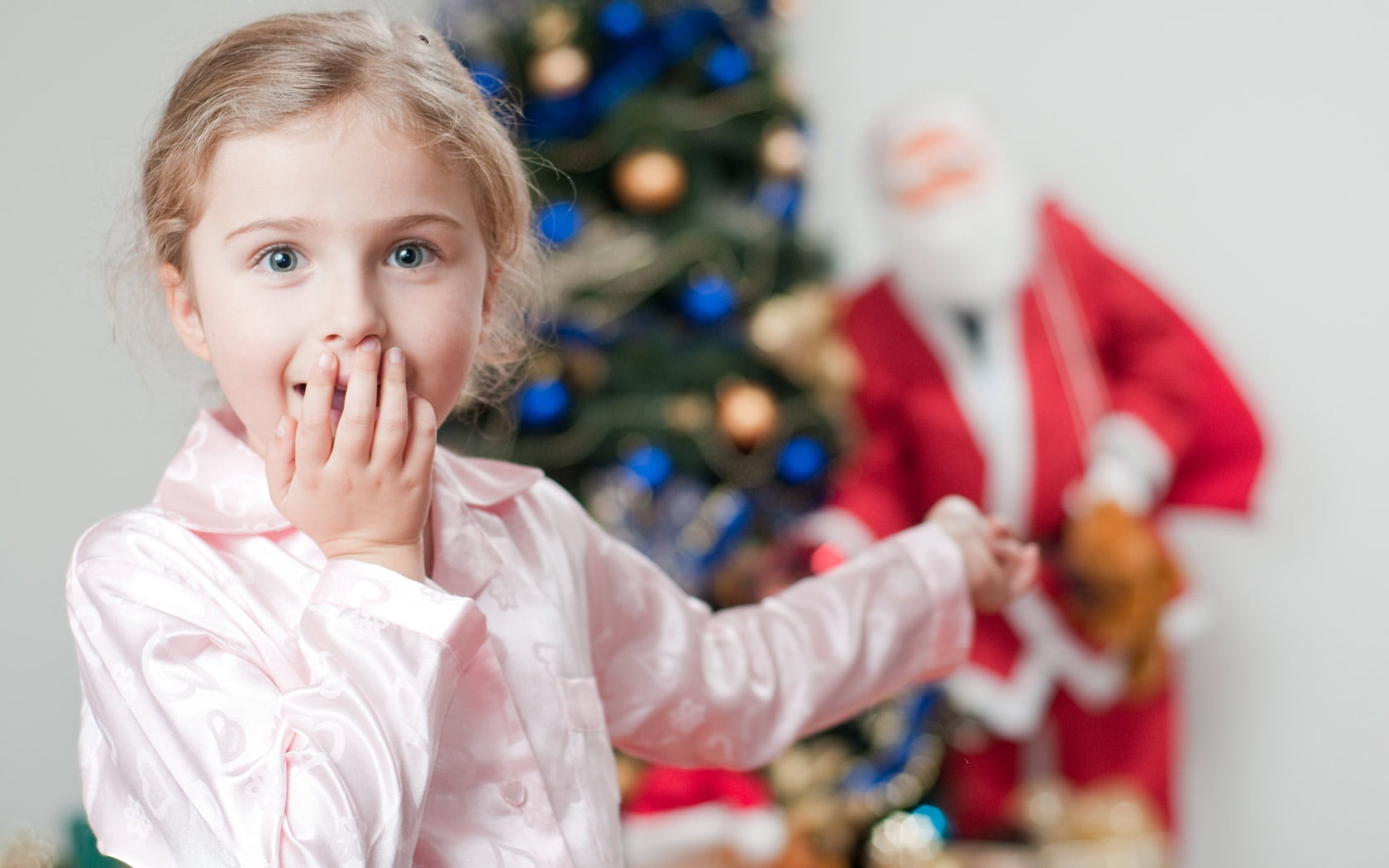 excitement, collared, one Person, caucasian Ethnicity, joy, elementary Age, human Face, christmas Present, christmas Decoration, cheerful, happiness, girls, HD Wallpaper
