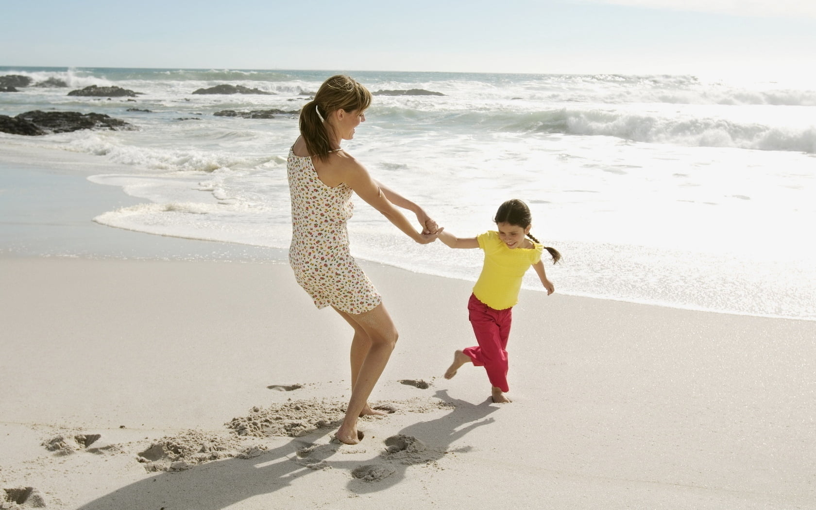 travel Destinations, dress, positive Emotion, parent, nature, family with One Child, summer, mother, sea, mom, single Mother, holding Hands, beautiful People, HD Wallpaper