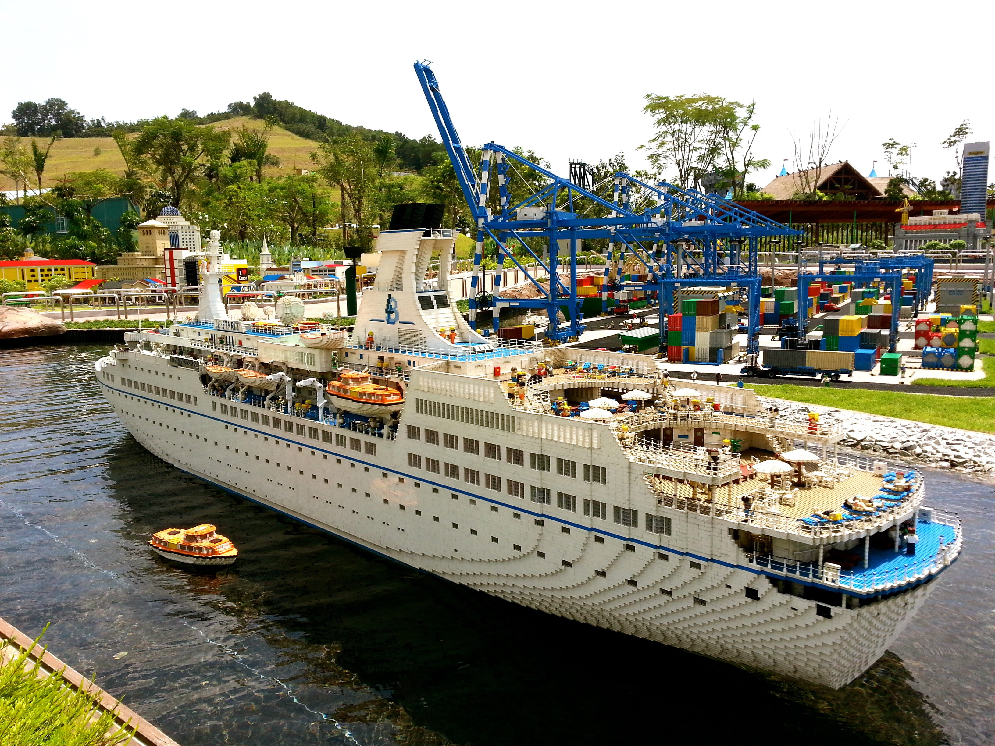 building exterior, white, no people, mode of transportation, 2K, legoland malaysia, marina, transportation, kid, playing, nautical vessel, pier, kids, HD Wallpaper