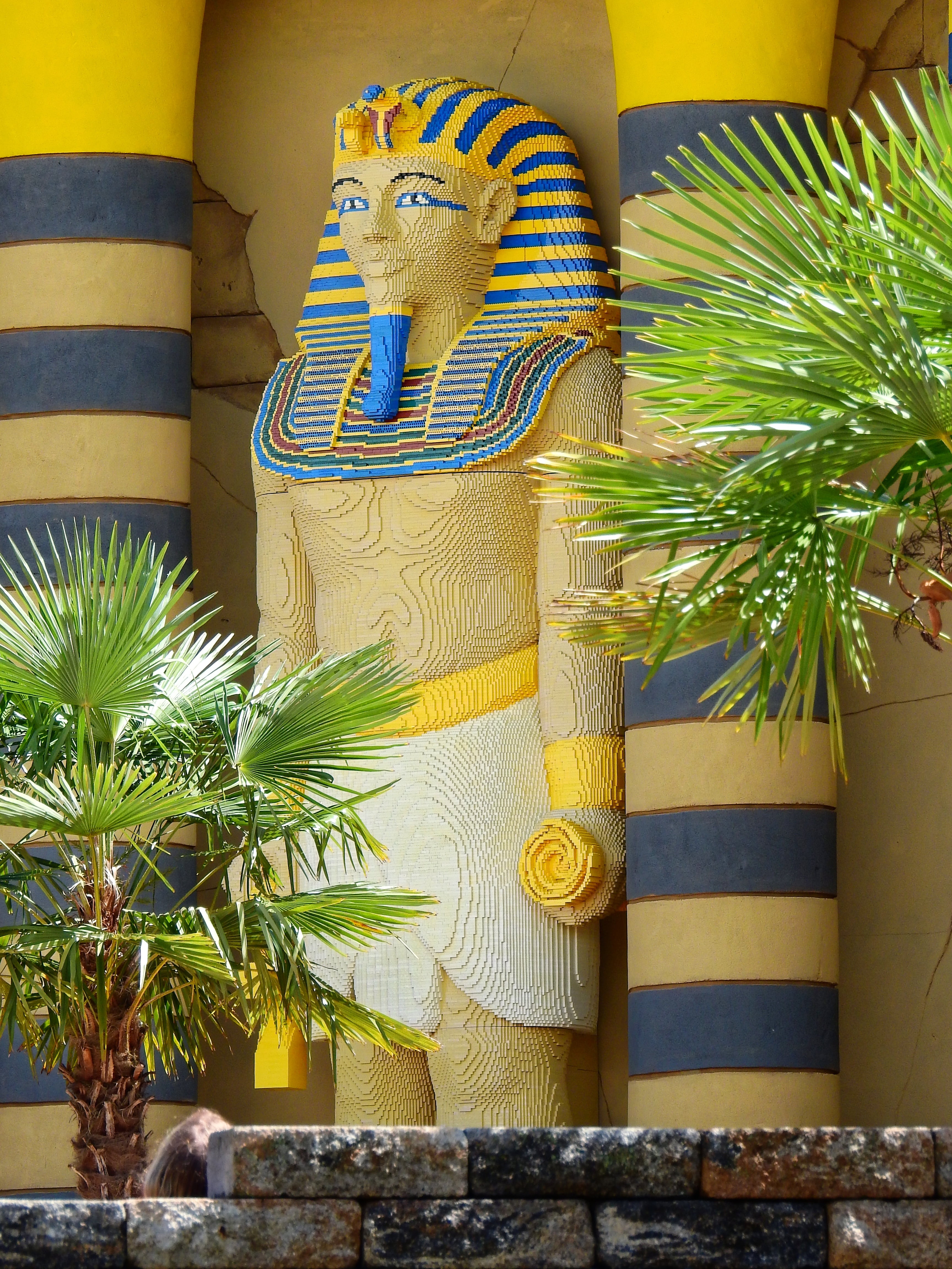children, pyramids, build, lego, belief, toys, sphinx, no people, built structure, egypt, religion, theme park, 4K, statue, architecture, palm tree, human representation, Phone HD Wallpaper