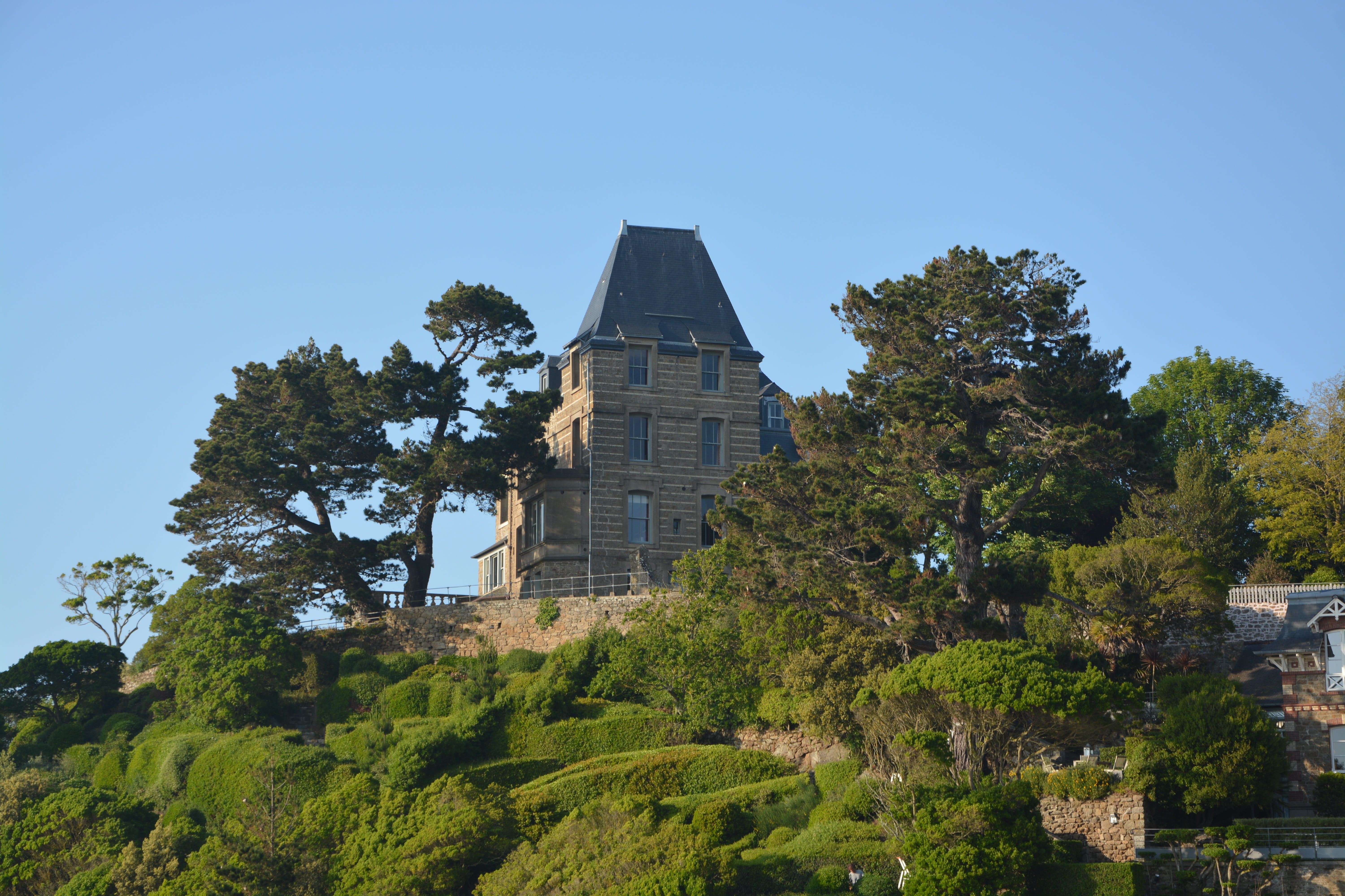 history, plant, green color, brittany france, pretty, big house, the past, built structure, tourist town, travel destinations, 5K, low angle view, construction stones, HD Wallpaper