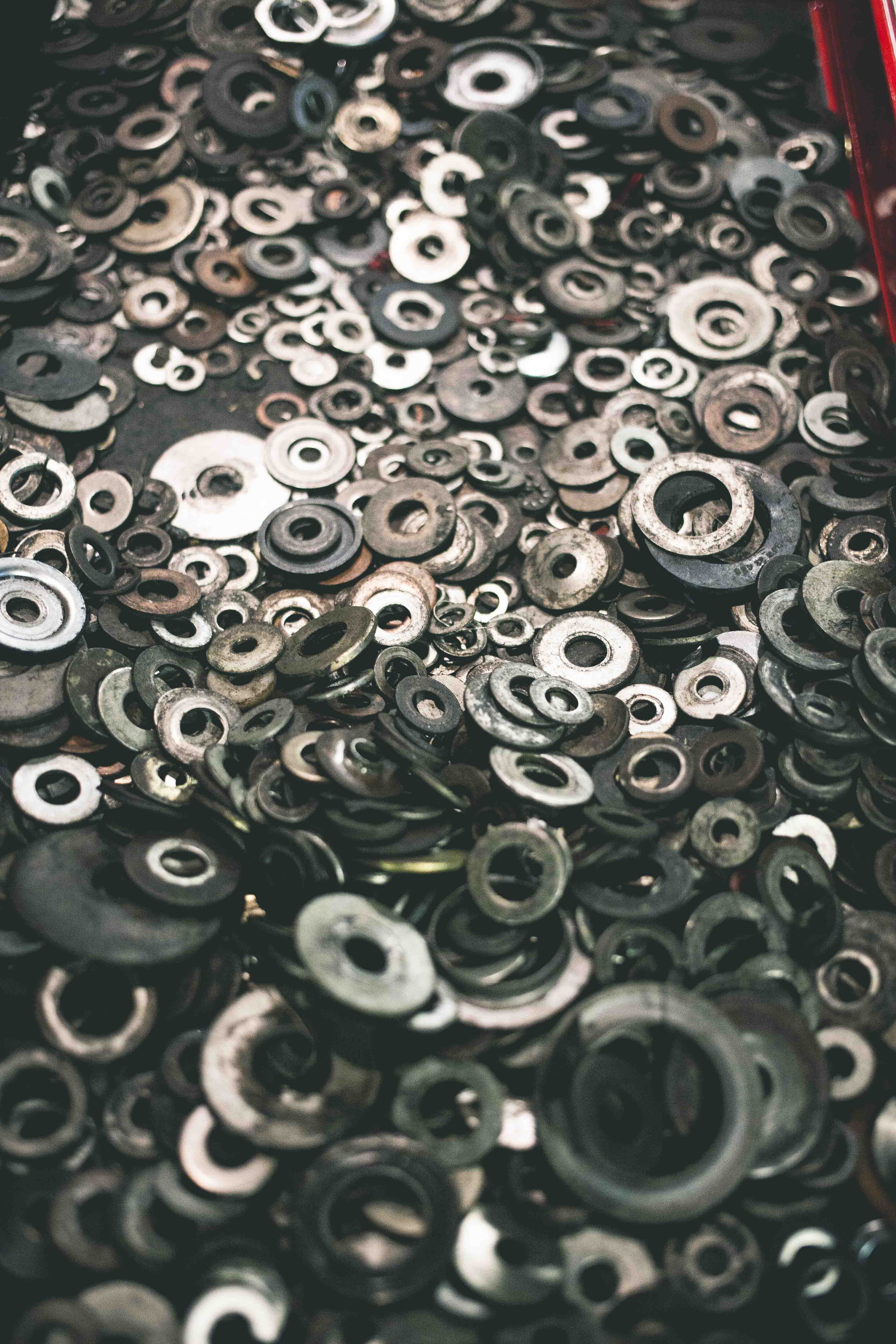 grease, wheel, collection, abundance, floral pattern, indoors, washers, high angle view, pattern, eyelet, still life, lot, oil, industry, motorcycle, Phone HD Wallpaper