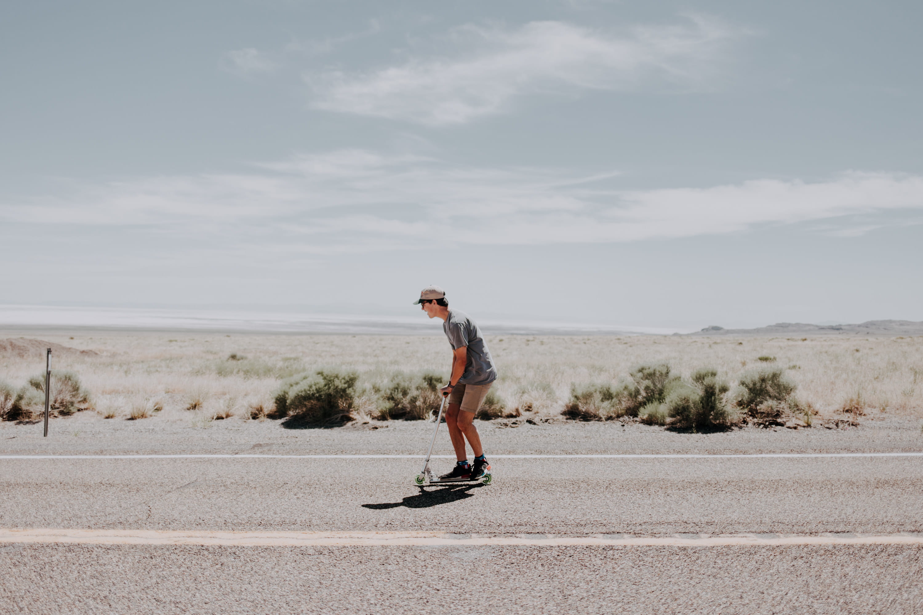 scooter, 2K, person, gray, accessory, land, asphalt, coil, machine, motion, real people, one person, spoke, beauty in nature, t, scenics - nature, vehicle, HD Wallpaper
