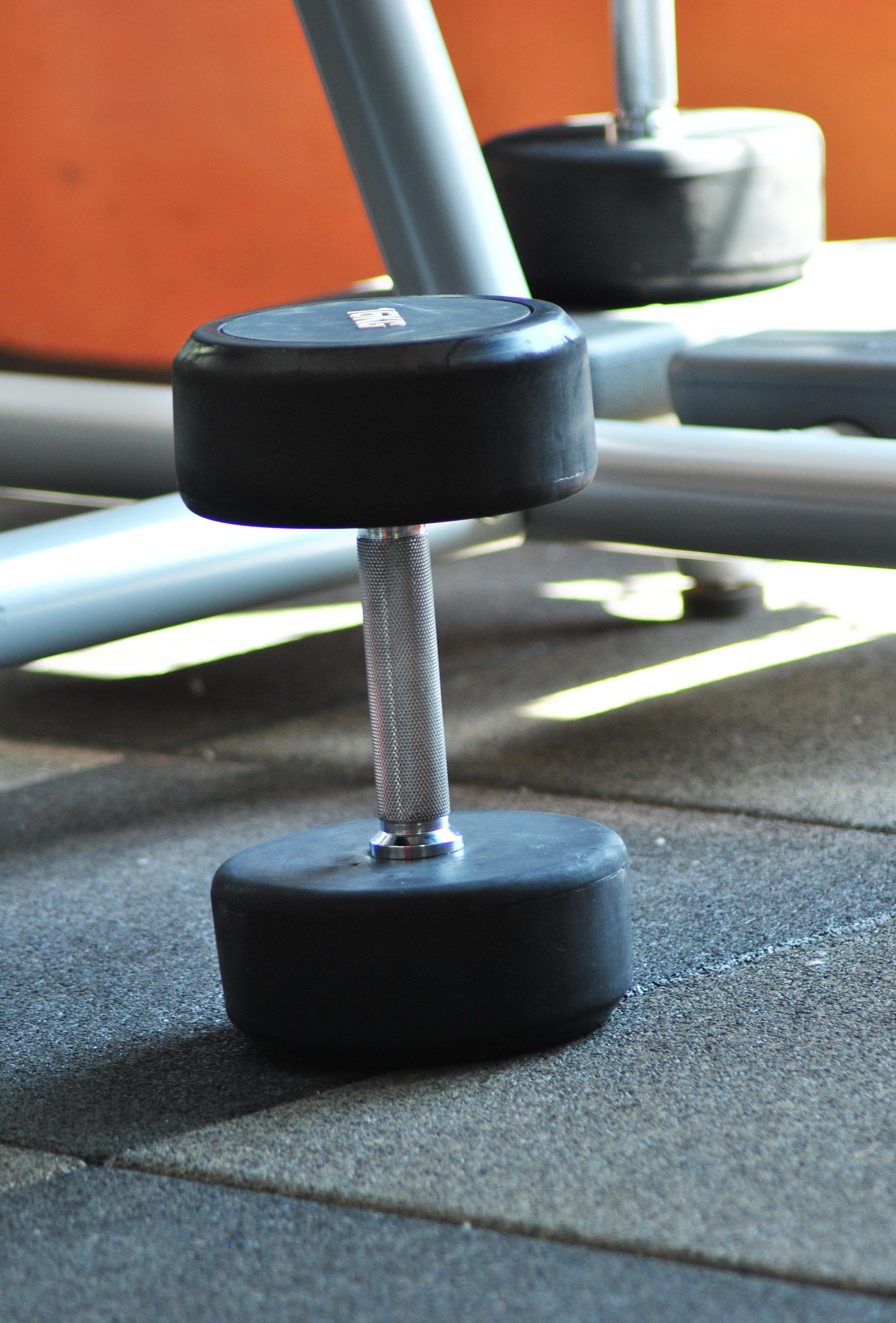 black color, single object, focus on foreground, no people, dumbbell, 2K, control, machinery, plastic, fitness, metal, still life, industry, technology, Phone HD Wallpaper
