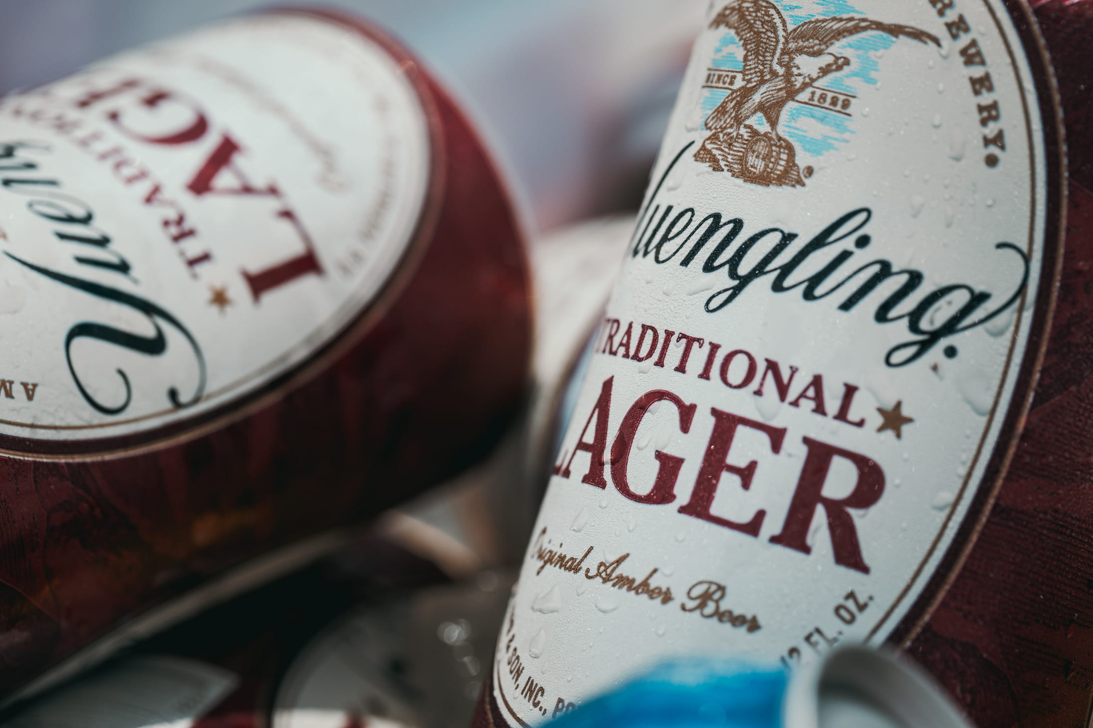 macro, label, hot, no people, hot summer, group of objects, beer bottle, indoors, 1080P, text, business, beverage, focus on foreground, traditional, HD Wallpaper