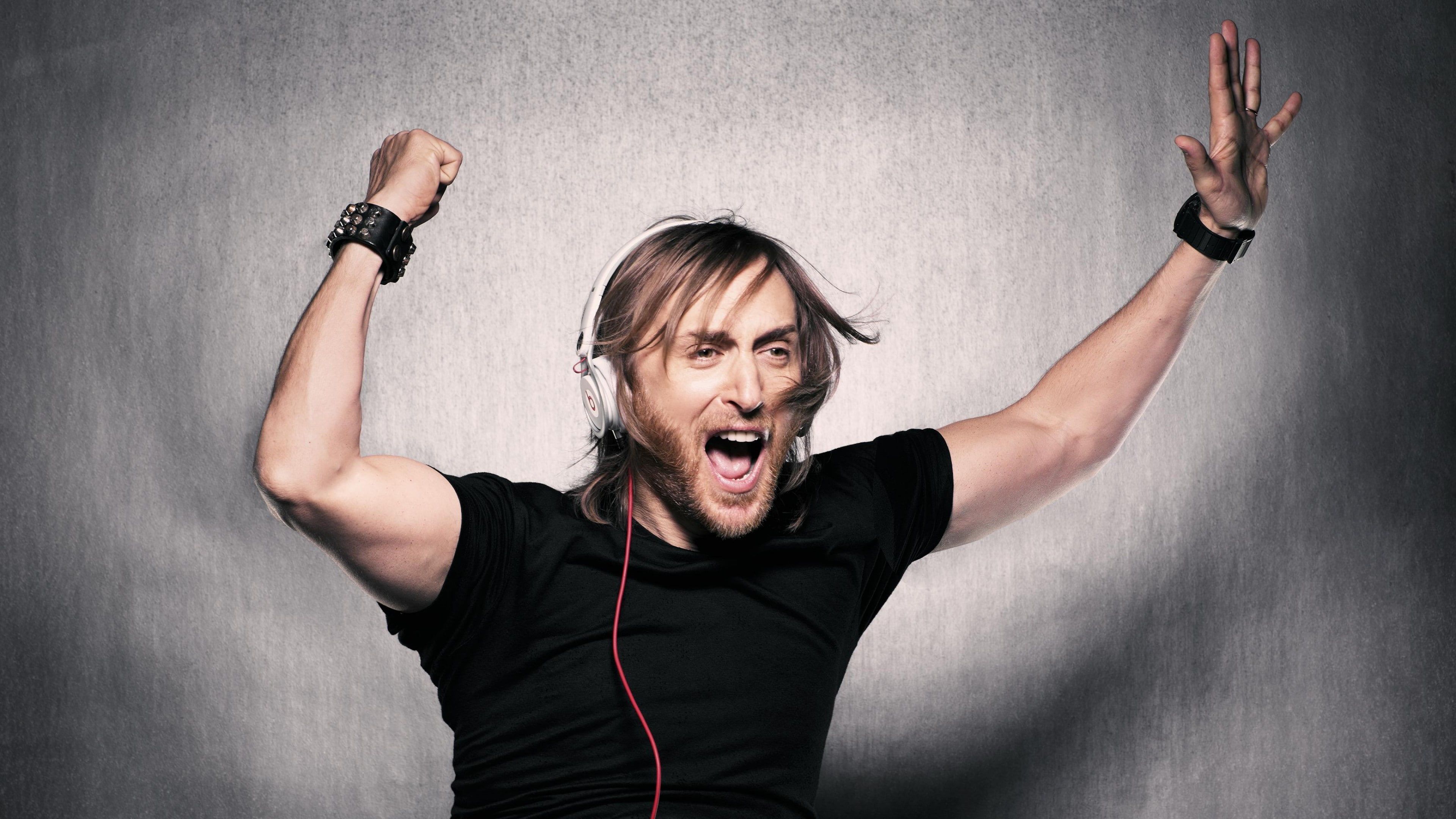 crew, t, black, neck, Top music artist and bands, shirt, 4K, David Guetta, haired, DJ, brown, man, wearing, HD Wallpaper