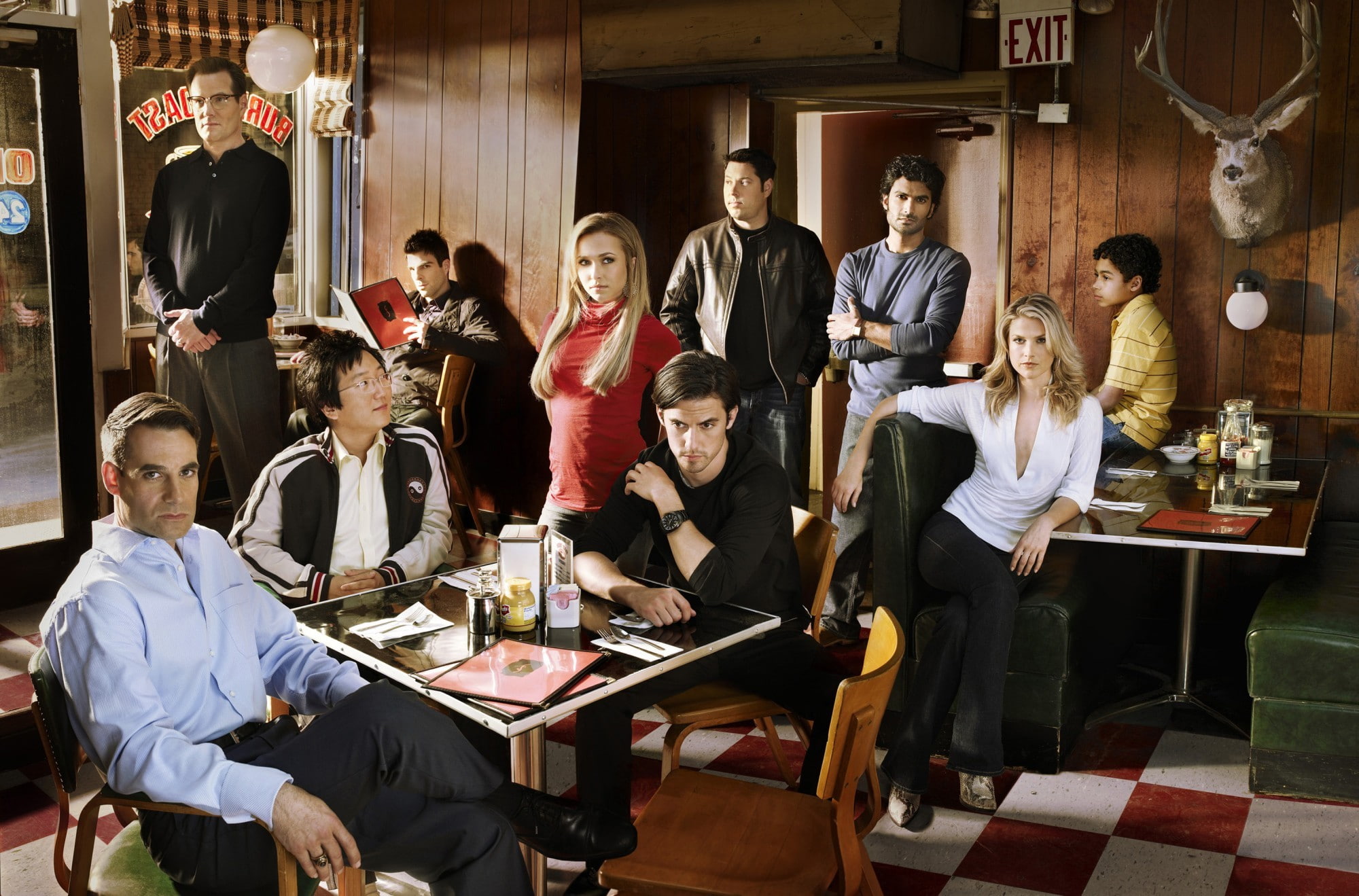 long, Hiro Nakamura, lifestyles, large group of people, females, males, crowd, Claire Bennet, 1080P, togetherness, girls, young women, adult, sitting, HD Wallpaper