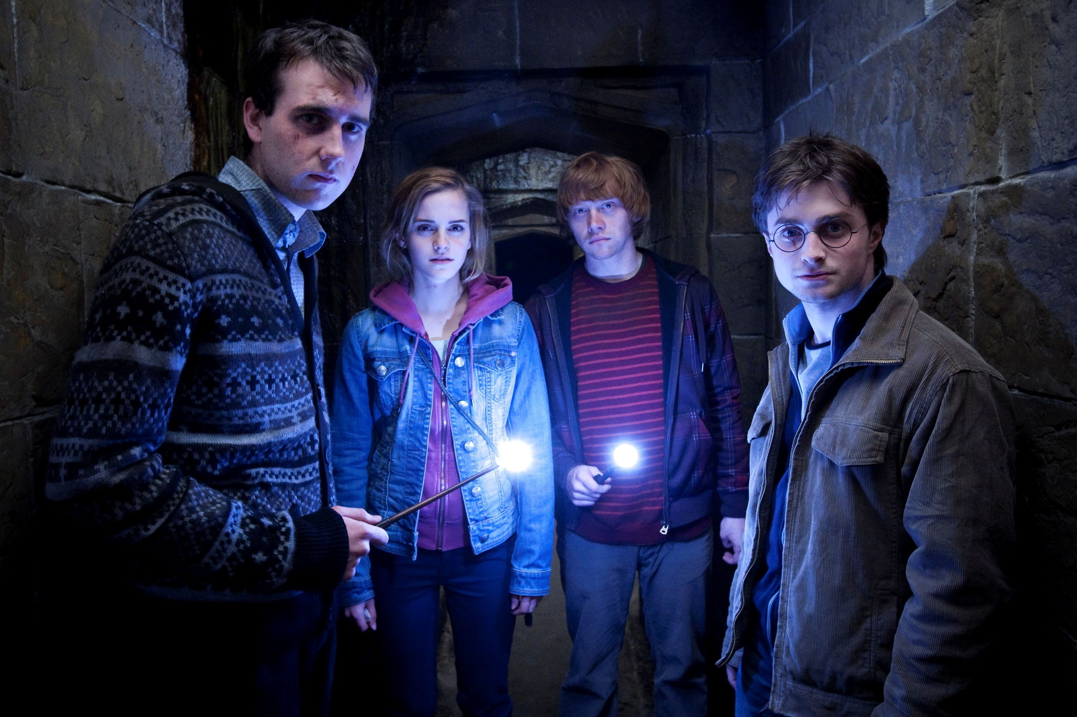 adolescence, young Men, young Adult, lifestyles, night, males, looking, friendship, spooky, females, leisure activity, real people, standing, wizards, people, HD Wallpaper