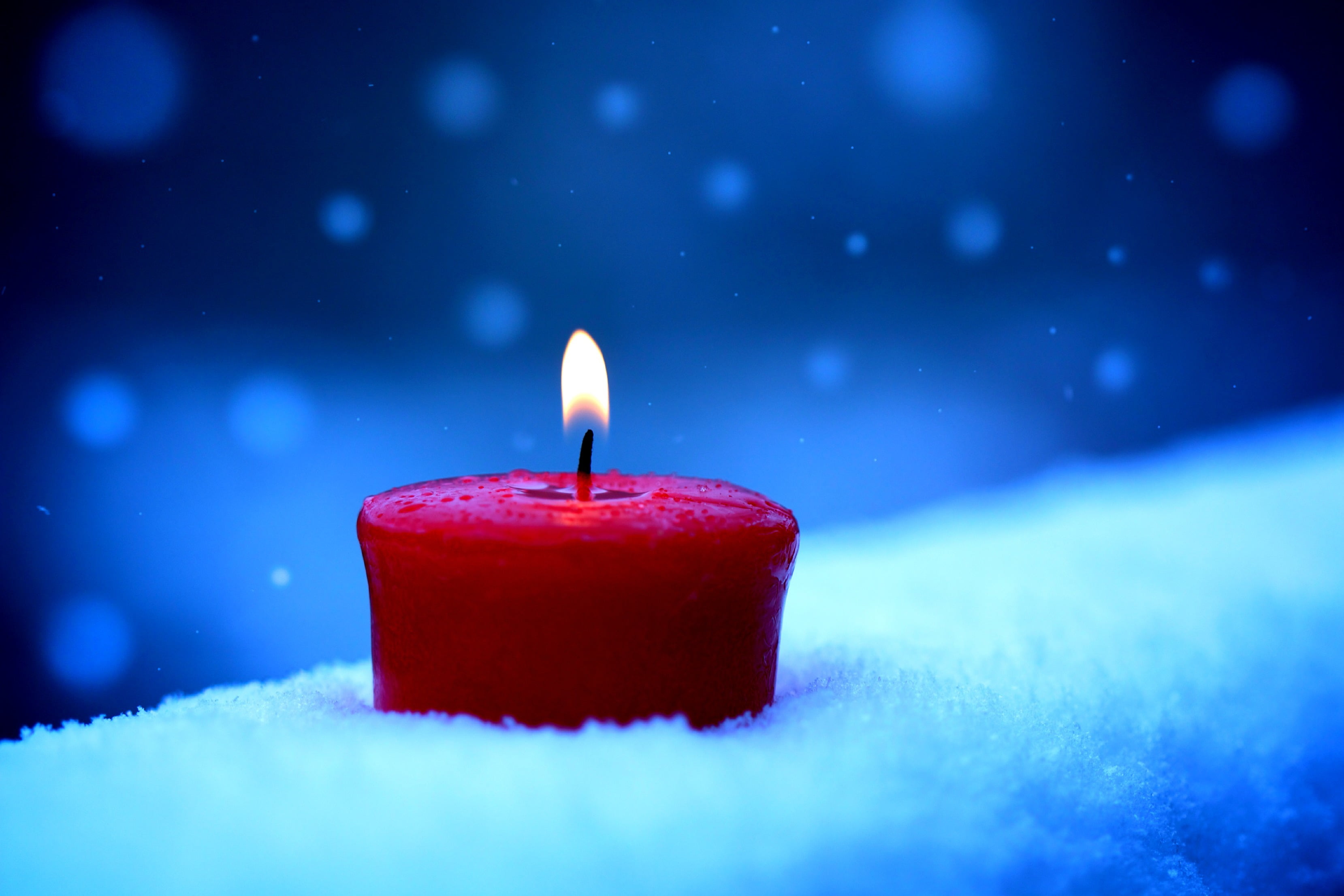 flame, 2K, light - Natural Phenomenon, defocused, candle, blue, season, tealight, shiny, fire, holiday, tranquil Scene, christmas Ornament, night, christmas, HD Wallpaper