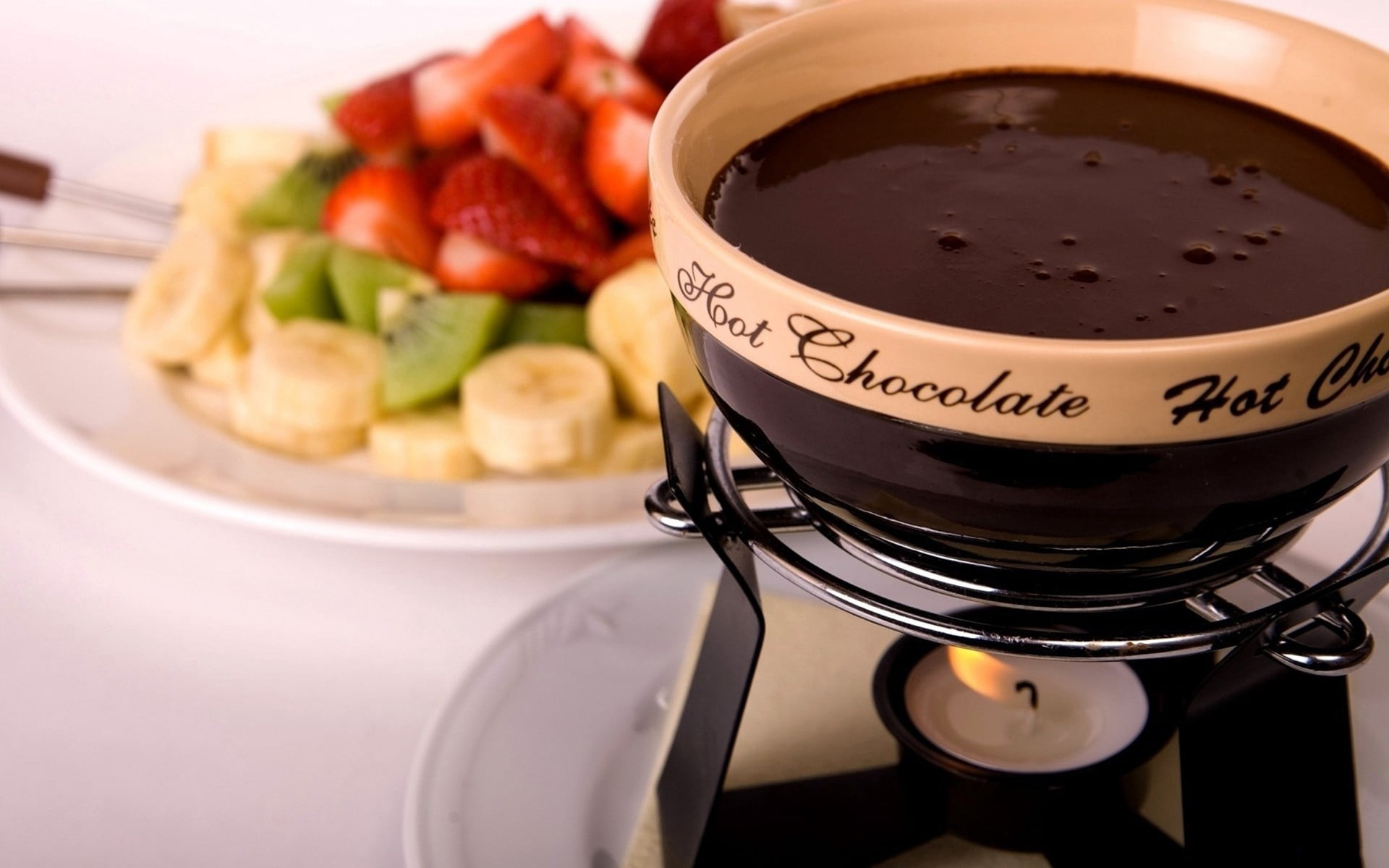 breakfast, snack, refreshment, bowl, restaurant, food, focus on foreground, tasty, gourmet, still life, text, tealight, crockery, candle, chocolate, hot, HD Wallpaper