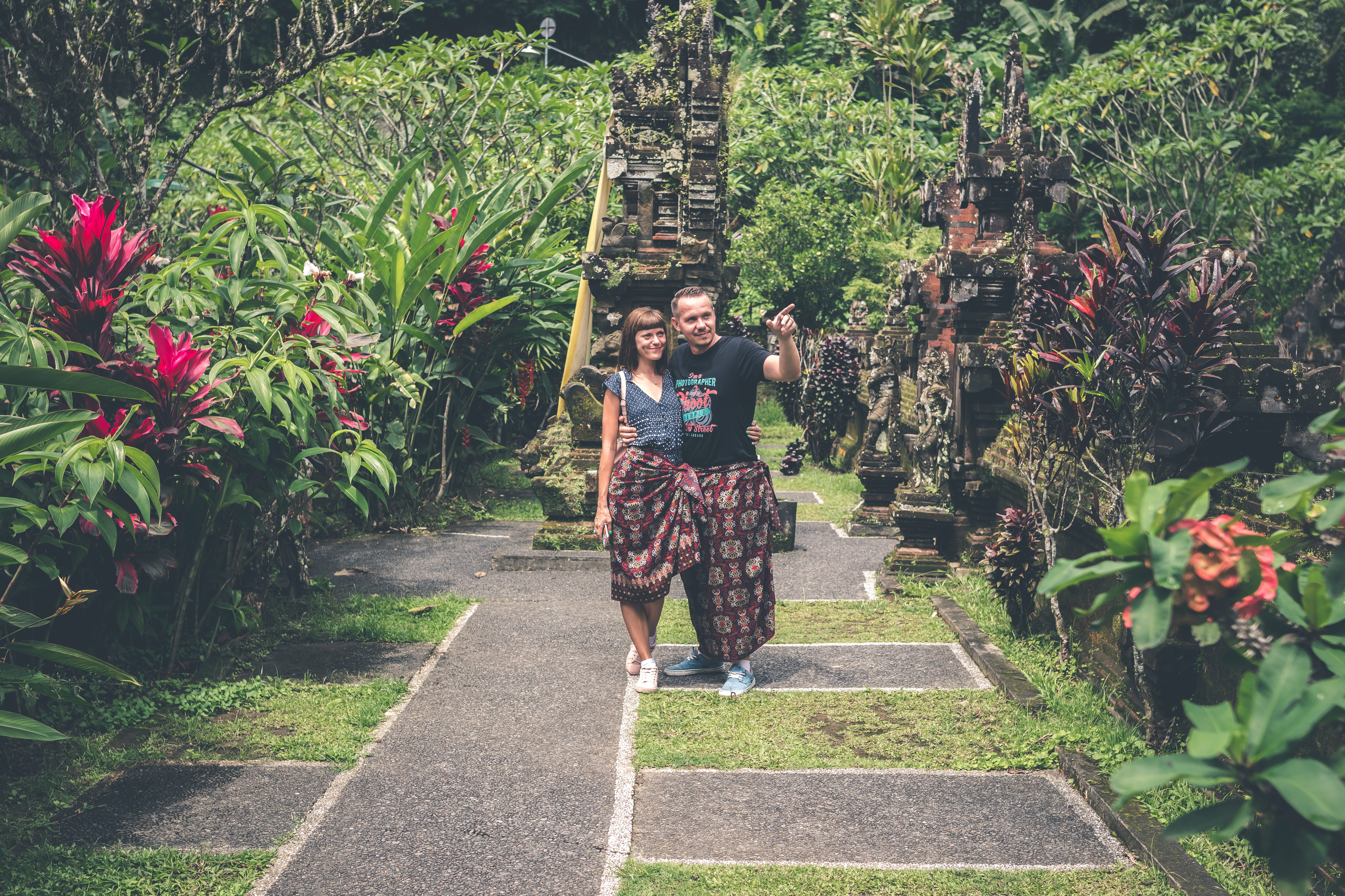 young men, couplelove, baliwoman, luxury, real people, marriage, together, illustrativeeditorial, park, nature, love, standing, Asian, flora, women, beautiful, HD Wallpaper
