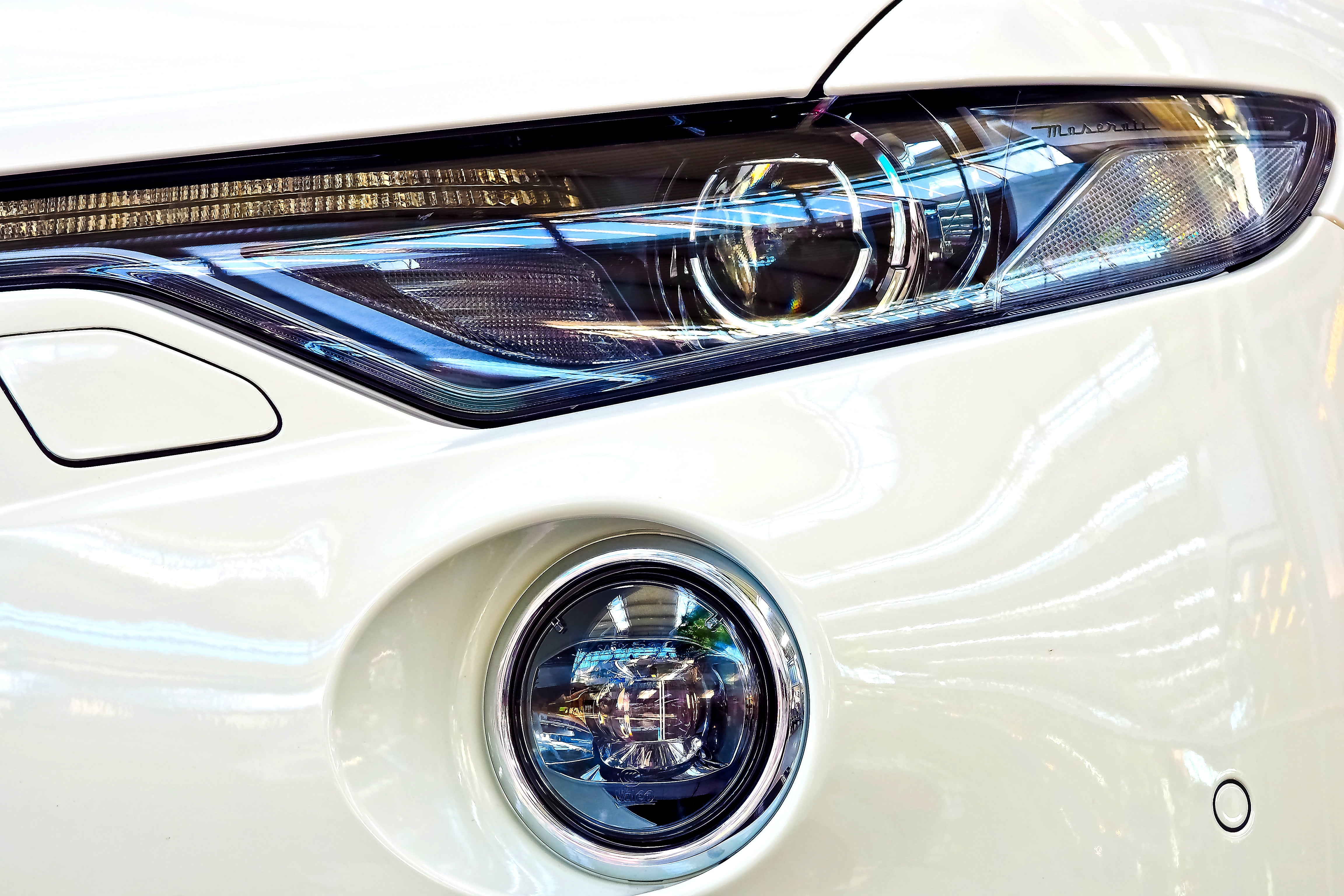 motor vehicle, chrome, lamp, car headlights, metal, maserati levante, no people, transportation, glass - material, maserati, light, levant, light emitting diodes, HD Wallpaper