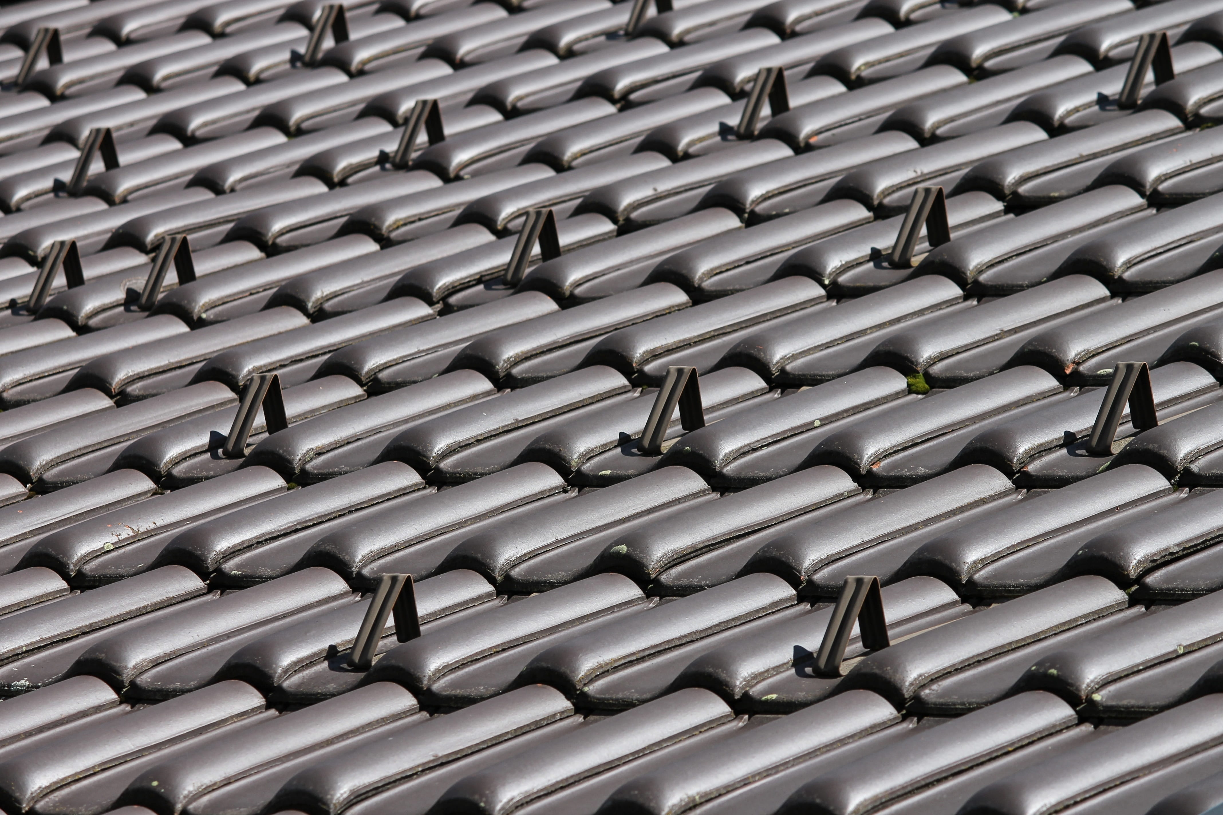 side by side, structure, metal, close-up, roof tiles, tile, covered, architecture, design, protection, 4K, shiny, uniform, still life, evenly, textured, HD Wallpaper