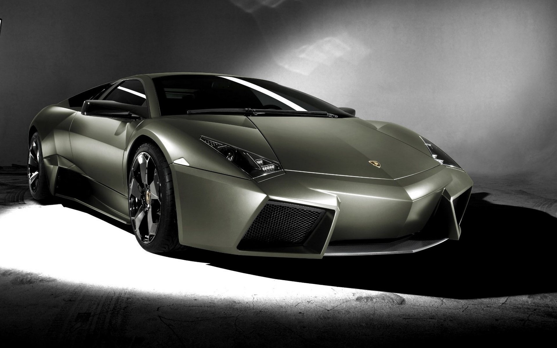 close-up, clean, wealth, studio shot, motor vehicle, metal, indoors, Lamborghini Aventador, reflection, 1080P, car, luxury, vehicle, land vehicle, auto racing, HD Wallpaper