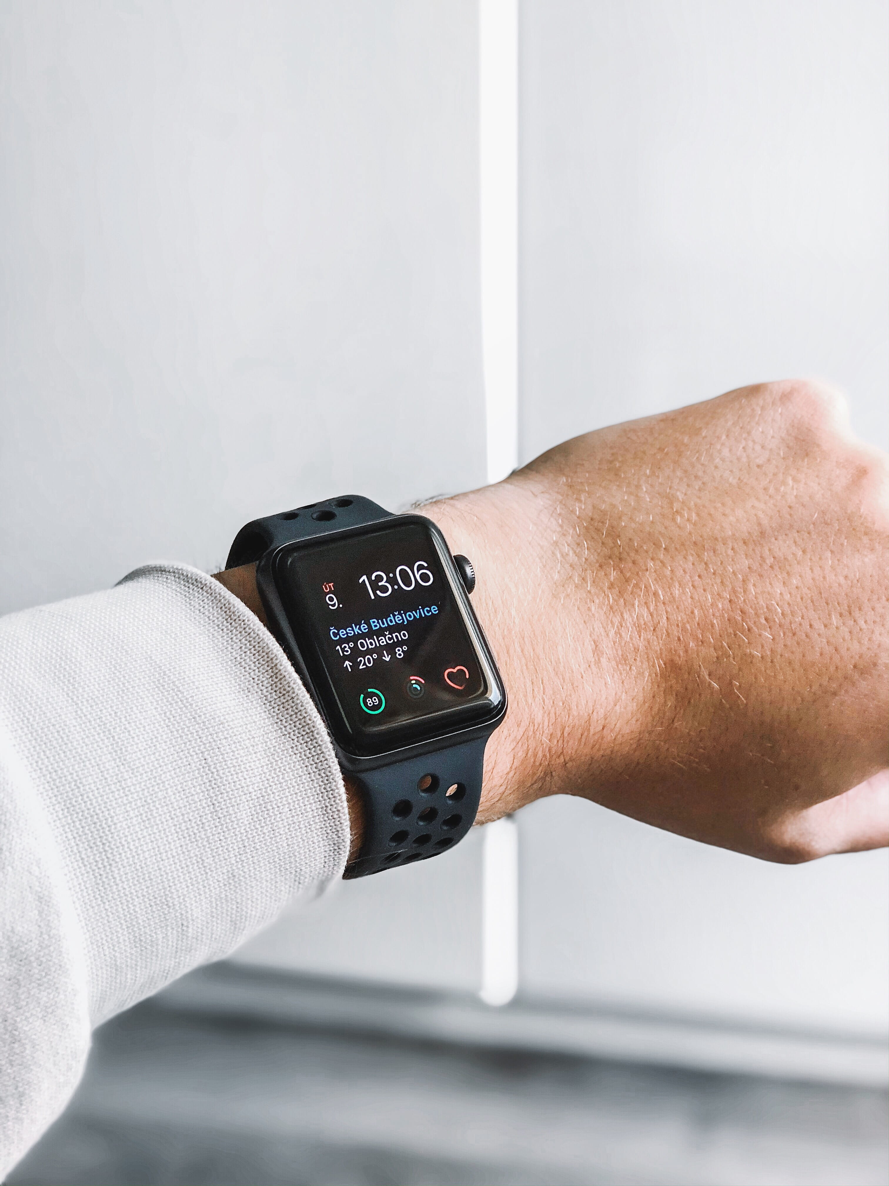 human joint, wristwatch, close-up, one person, apple, 4K, indoors, steel, stainless, watching, human limb, checking the time, space, human body part, smart watch, Phone HD Wallpaper