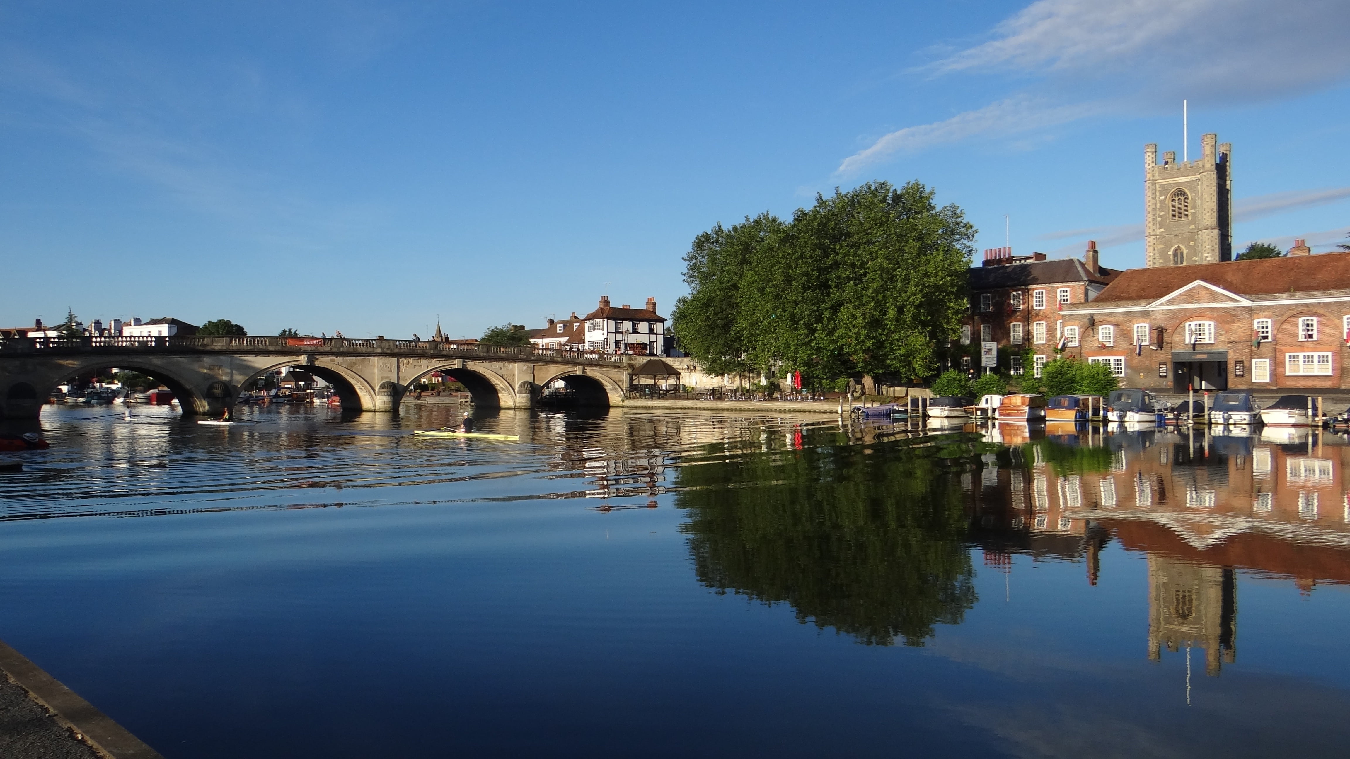 building, henley-on-thames, waterfront, bridge, building exterior, 4K, river, reflection, city, thames river, built structure, outdoors, arch, arch bridge, HD Wallpaper