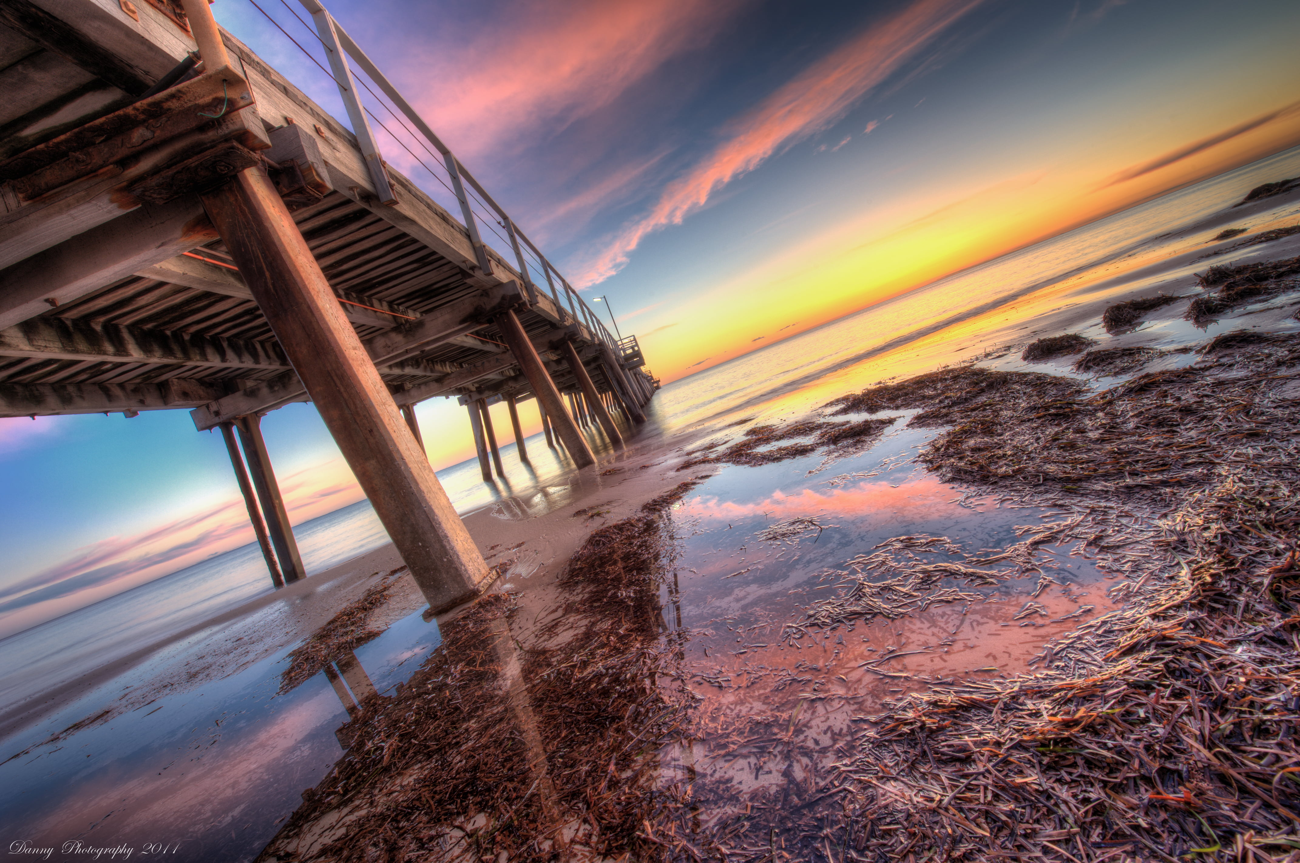 sea, 4K, nature, henley, wooden, sky, bridge - Man Made Structure, outdoors, brown, bridge, beach, dusk, sunset, orange, HD Wallpaper