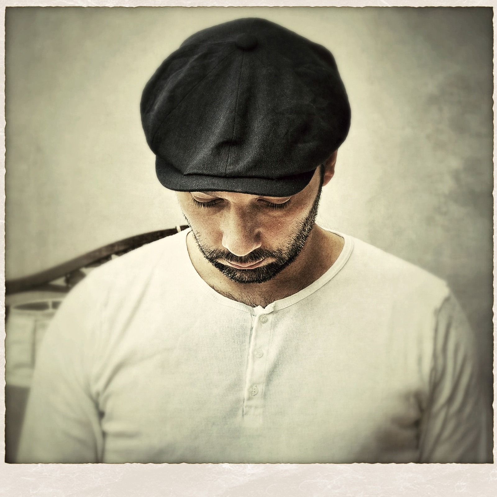 facial hair, cap, males, adult, i, pastel, shirt, people, auto post production filter, young men, retro, casual clothing, clothing, flat, young adult, lifestyles, Phone HD Wallpaper