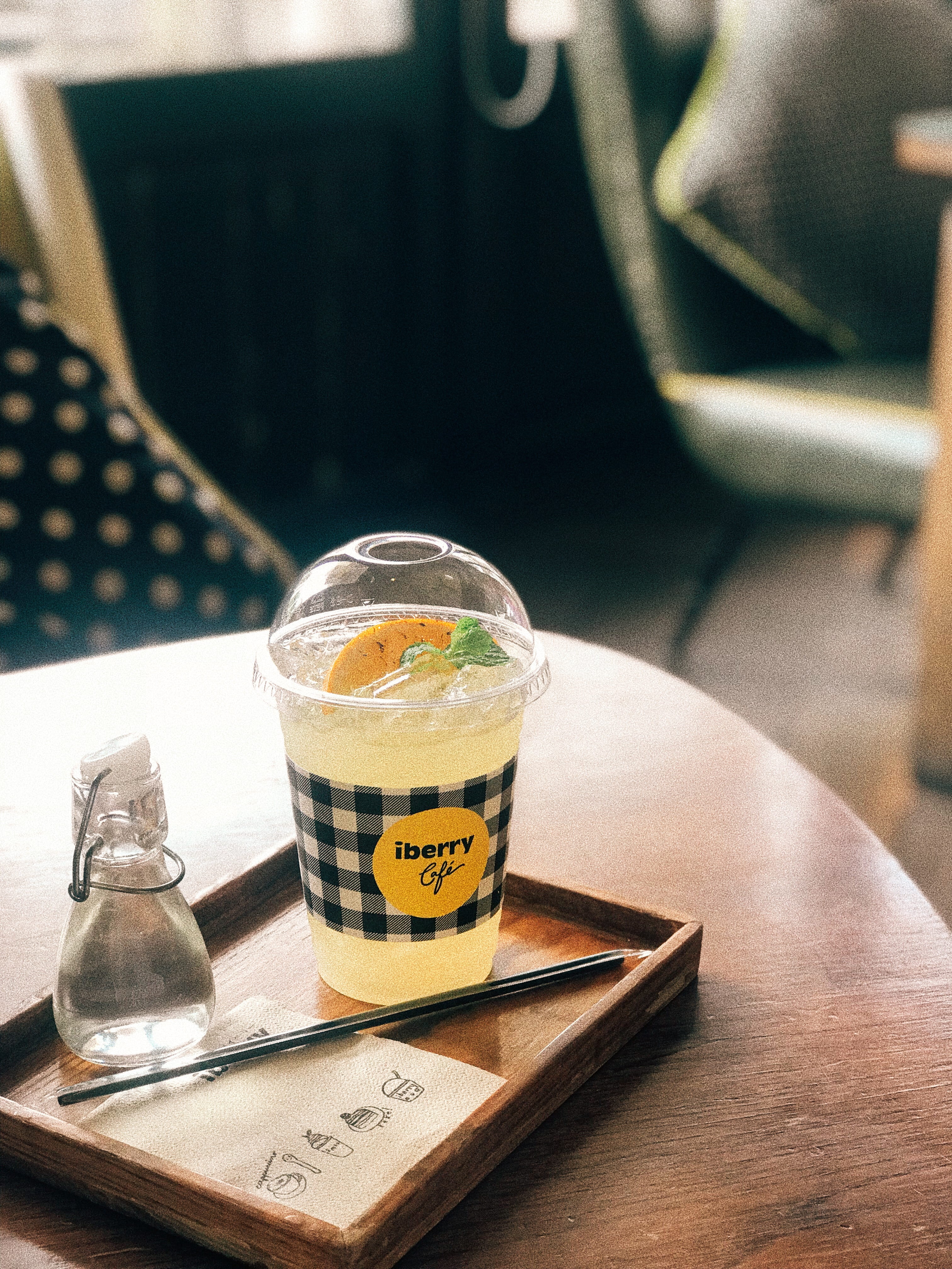 close-up, wooden, table, drink, glass, container, cup, western script, tray, glass - material, brown, no people, lid, yuzu, plastic, clear, dessert, freshness, Phone HD Wallpaper