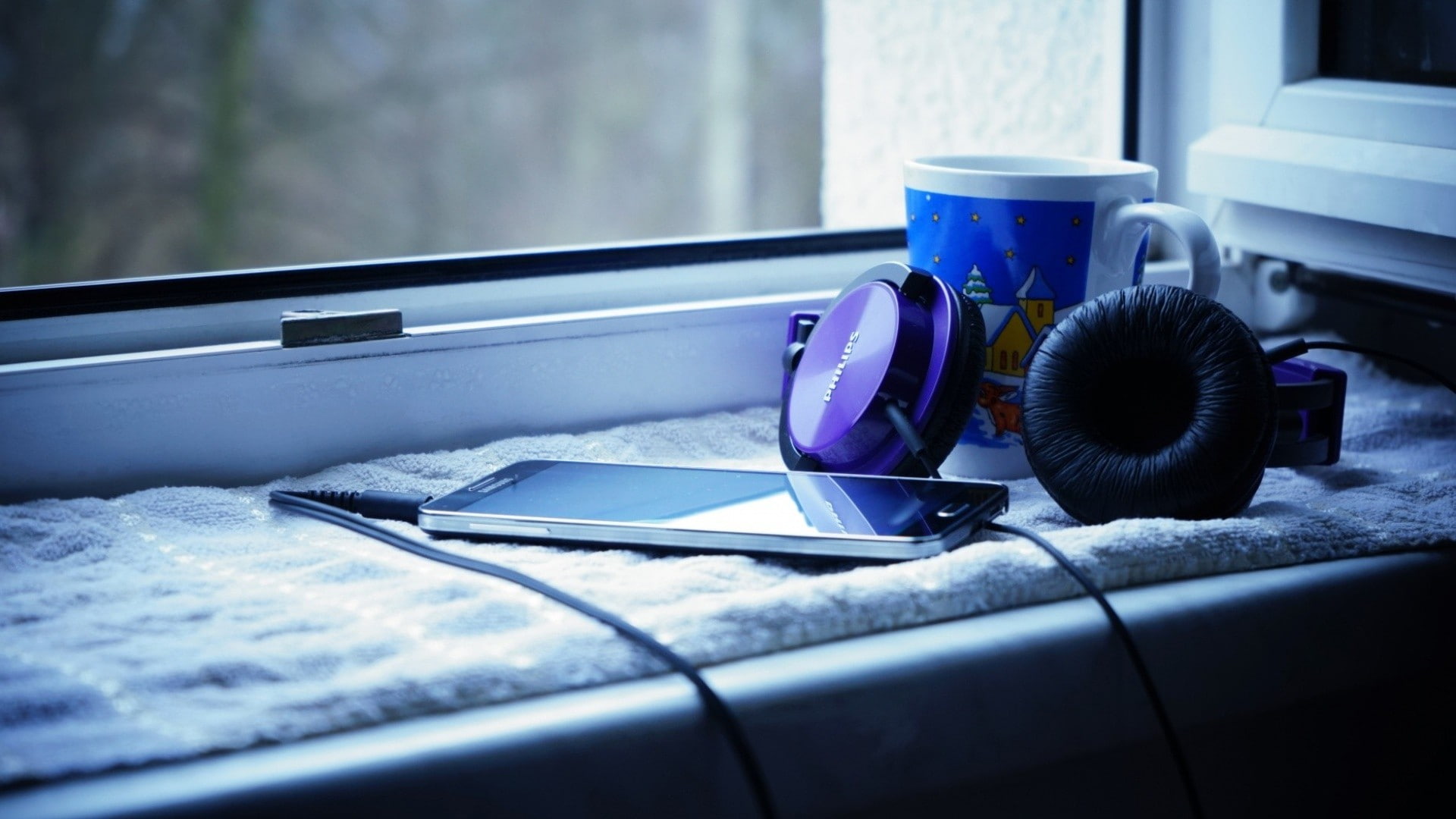 headphones, phone, music, winter, 1080P, cup, HD Wallpaper