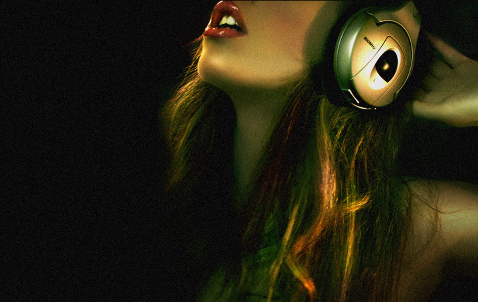 studio shot, human hair, hair, beautiful woman, teenager, leisure activity, using, women, headshot, headphones, real people, black background, portrait, HD Wallpaper