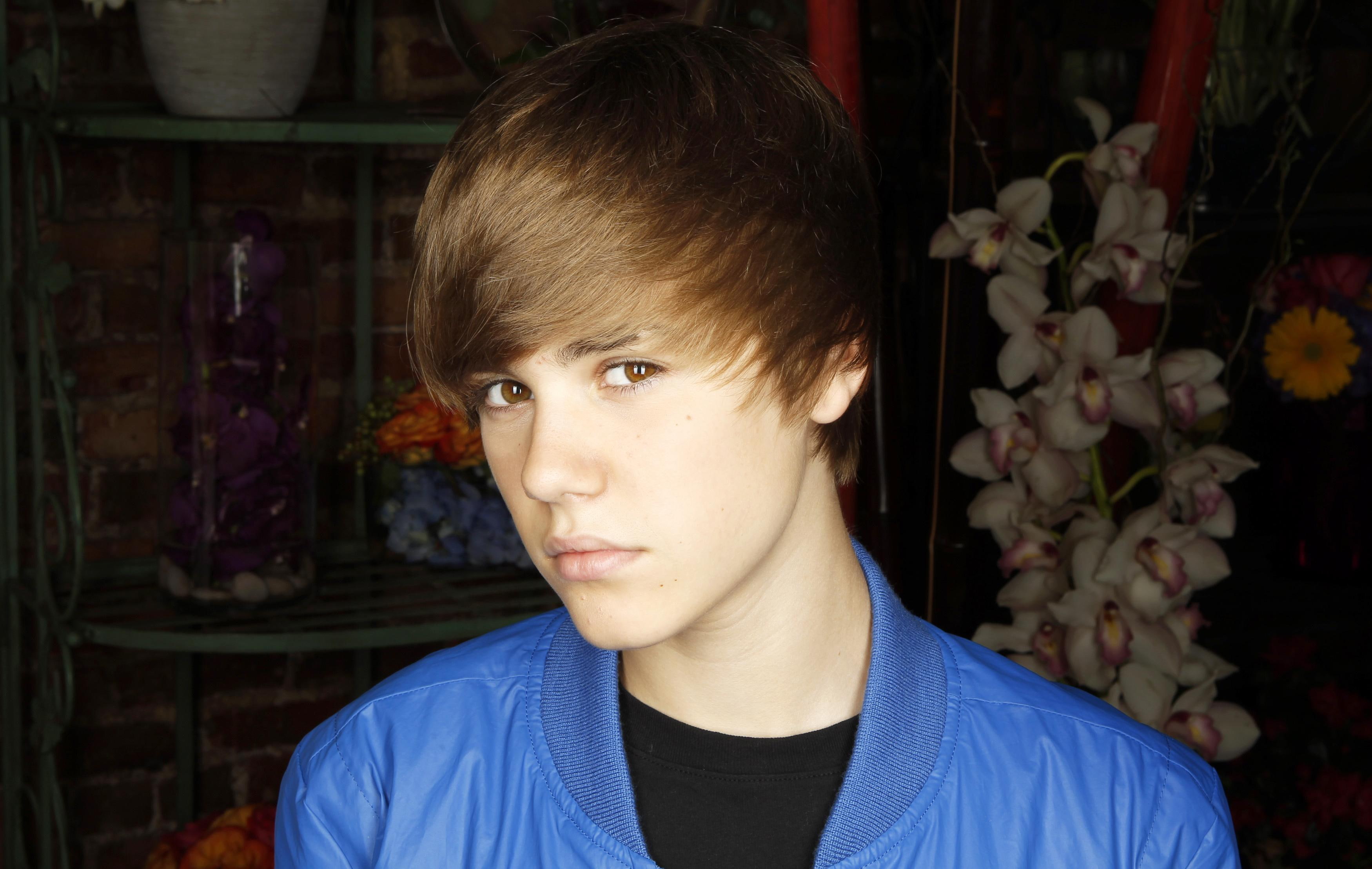 look, justin, 2K, bieber, justin bieber, face, jacket, style, HD Wallpaper