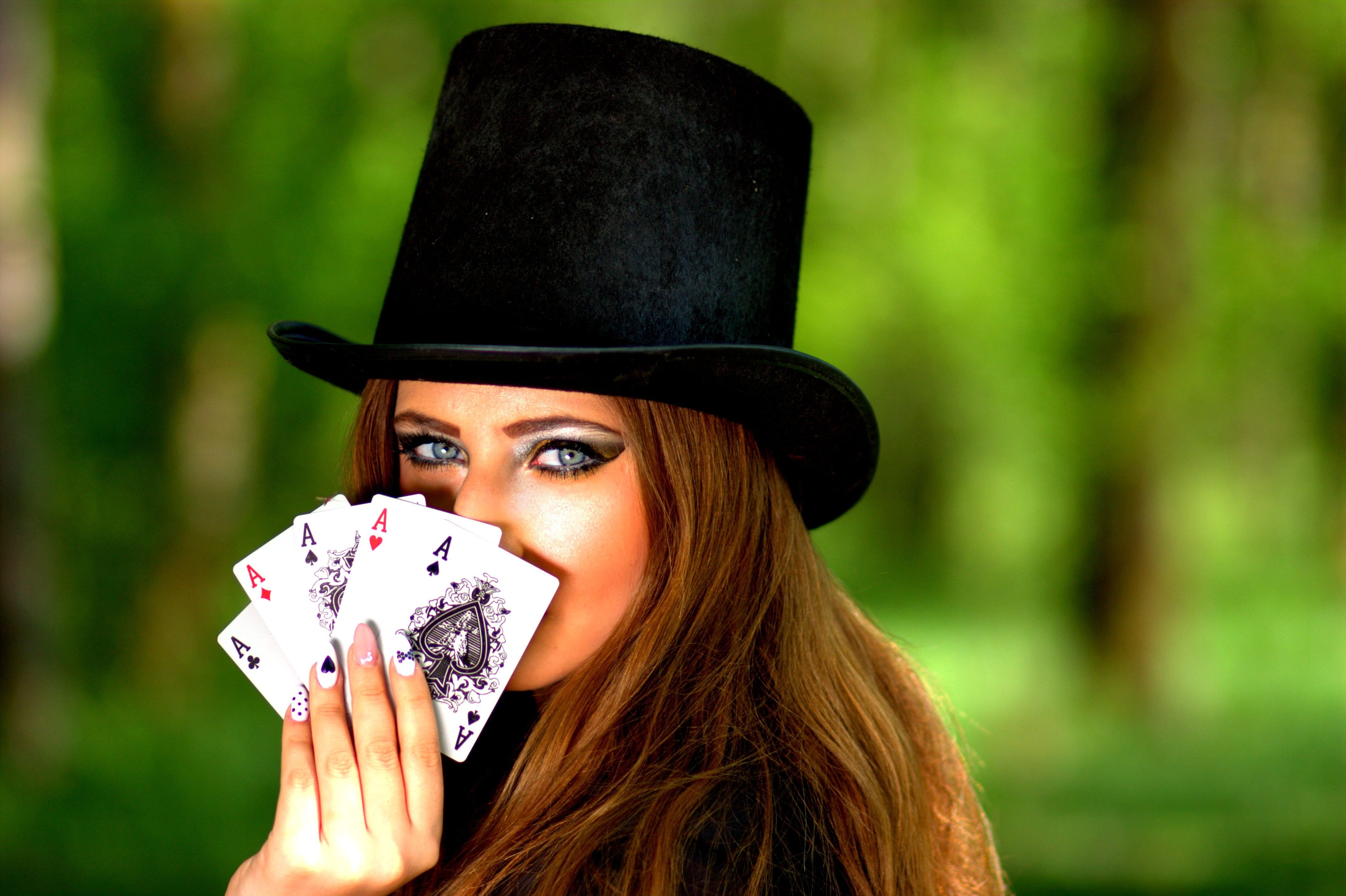 woman, cards, beautiful woman, 4K, hair, headshot, women, topper, fashion, focus on foreground, hairstyle, ace, young adult, portrait, clothing, adult, HD Wallpaper