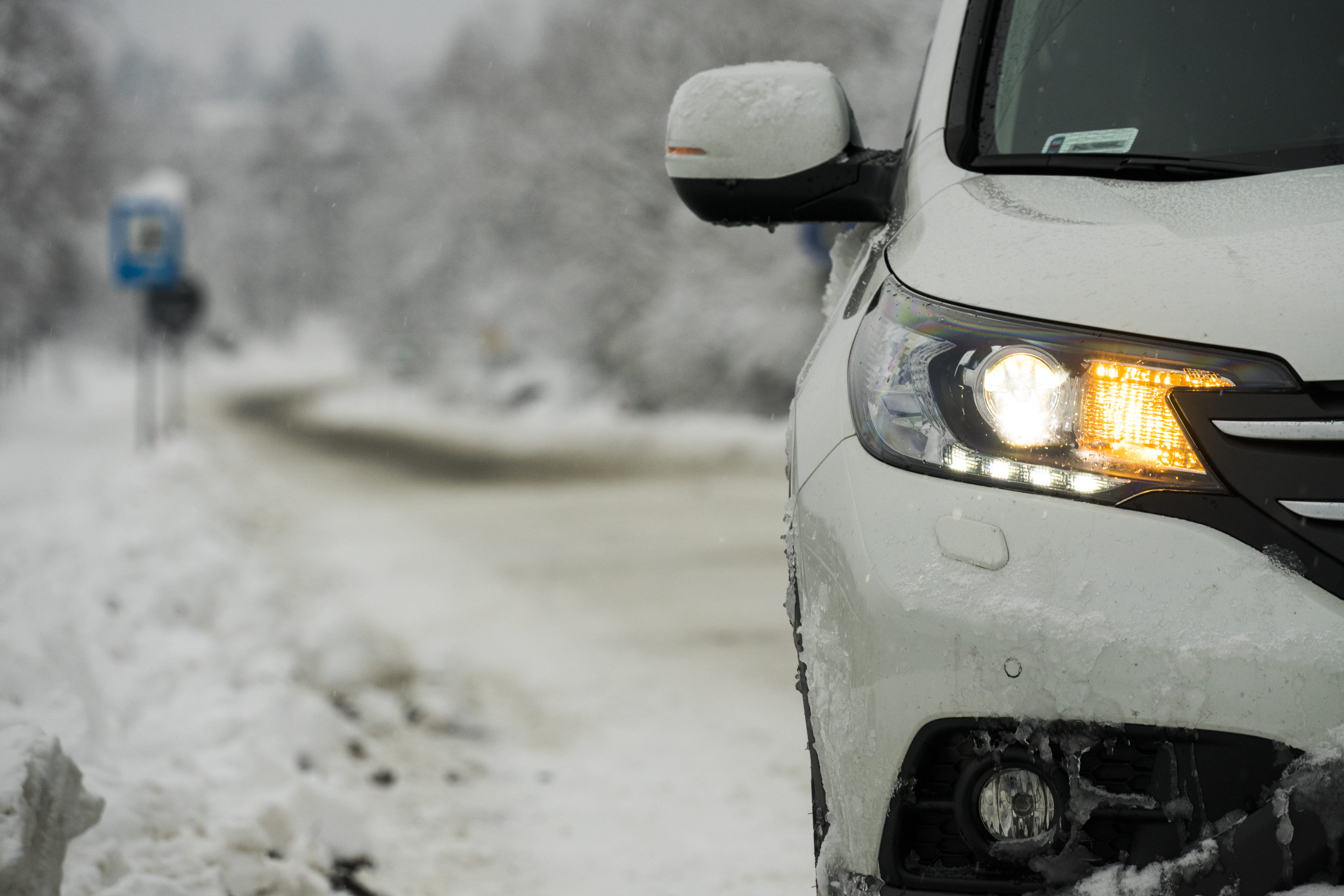 motor vehicle, cr-v, cold temperature, outdoors, road, car, no people, road trip, snow, travel, street, stationary, winter, focus on foreground, headlight, HD Wallpaper