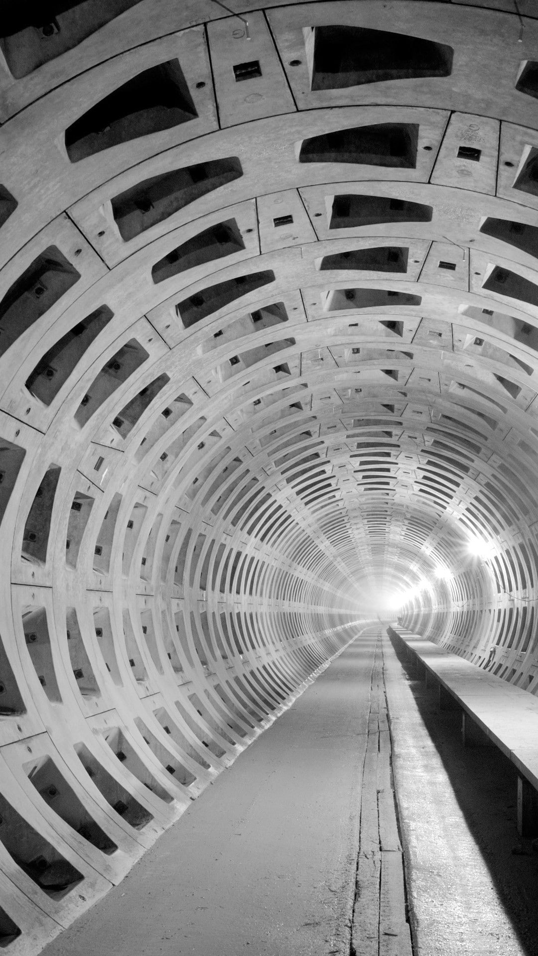 vanishing point, monochrome, architecture, diminishing perspective, no people, outdoors, the way forward, tunnel, transportation, street, 1080P, connection, Phone HD Wallpaper