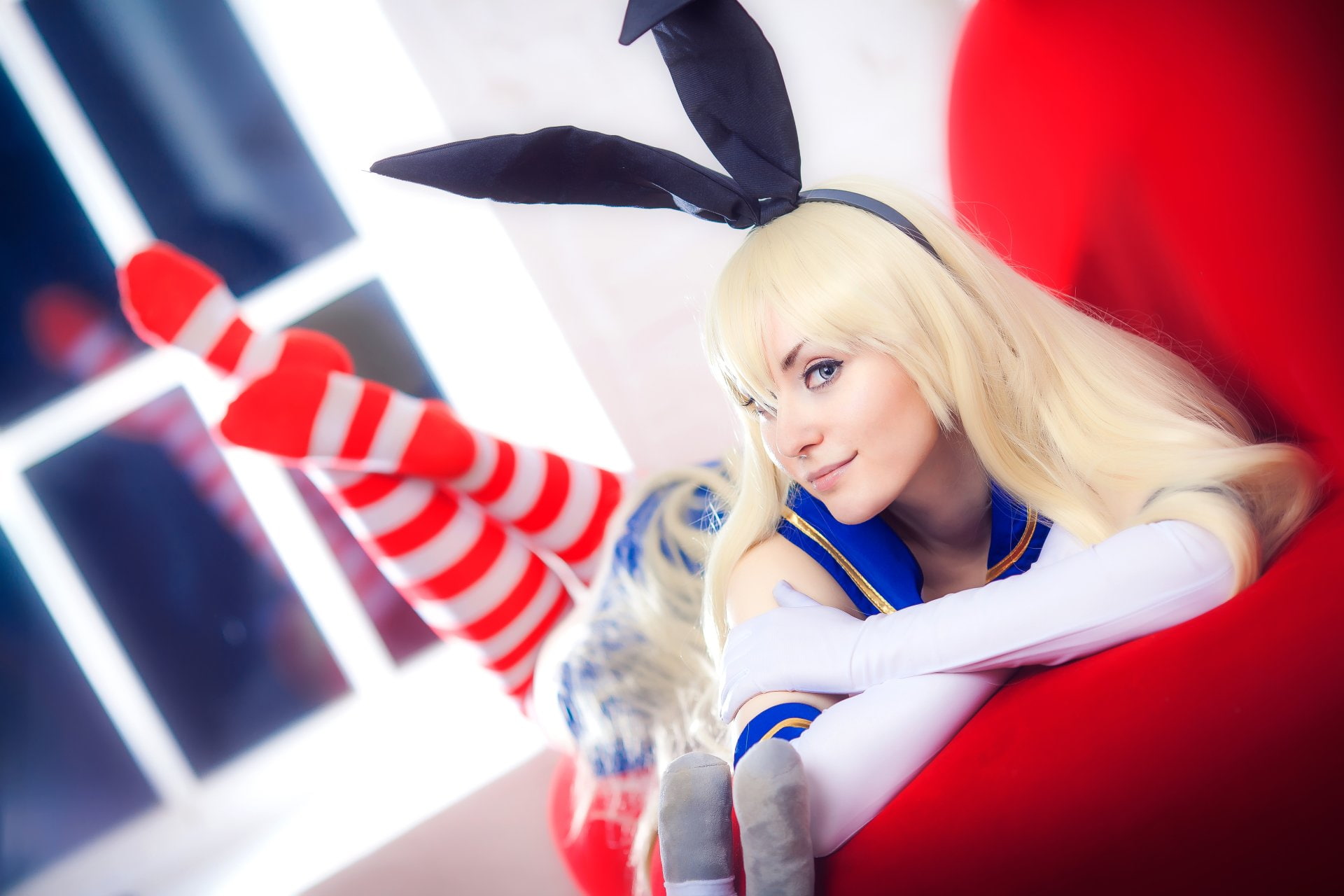 Blonde, patriotism, hair, government, red, people, happiness, 1080P, blond hair, beautiful woman, smiling, Cosplay, hairstyle, cheerful, pride, young adult, HD Wallpaper