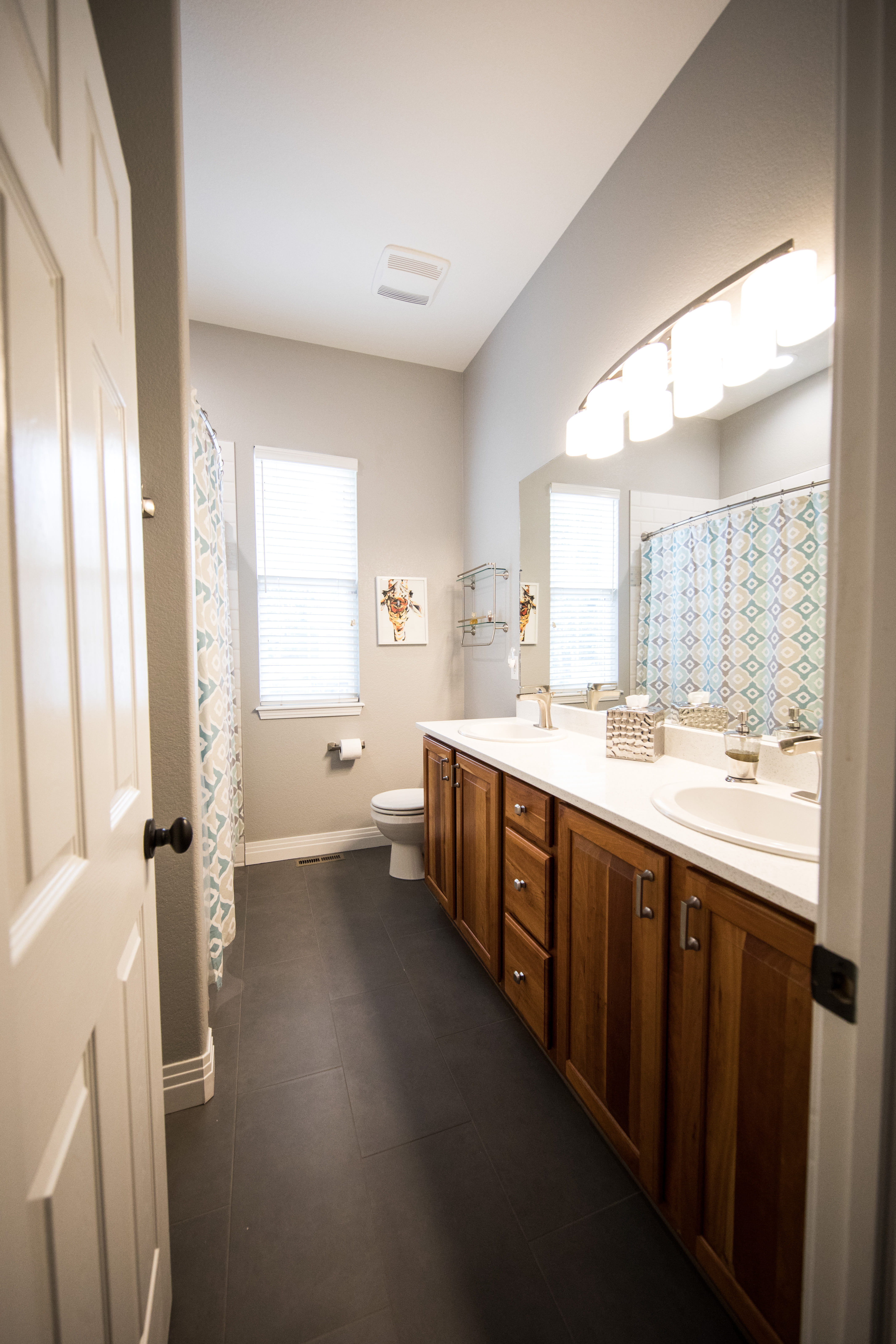 window, sink, flooring, restroom, interior decoration, building, home interior, absence, lights, wooden door, clean, entrance, home, bathroom, no people, Phone HD Wallpaper